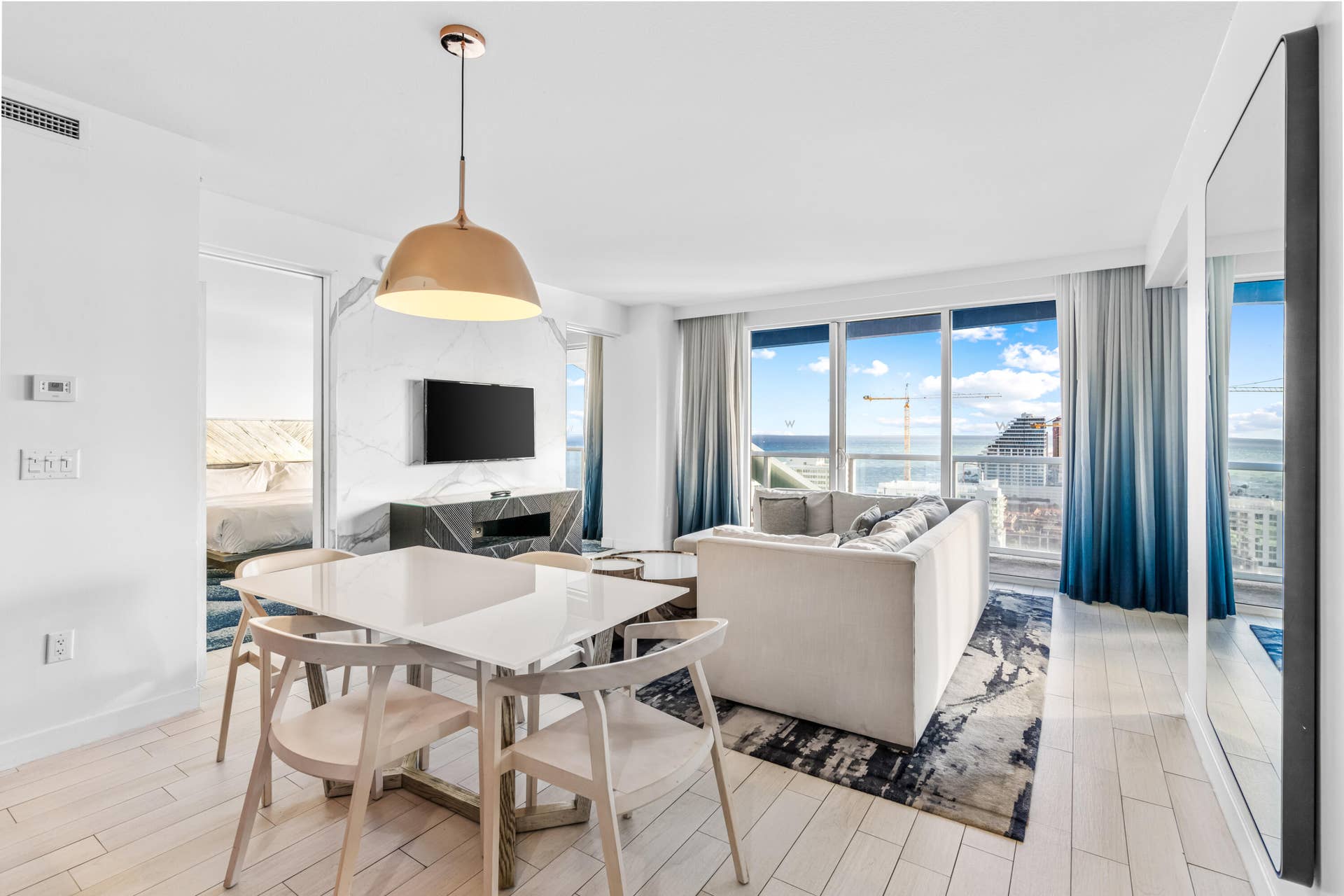 3101 Bayshore Drive, #2105, Fort Lauderdale, FL 33304 DSC06768