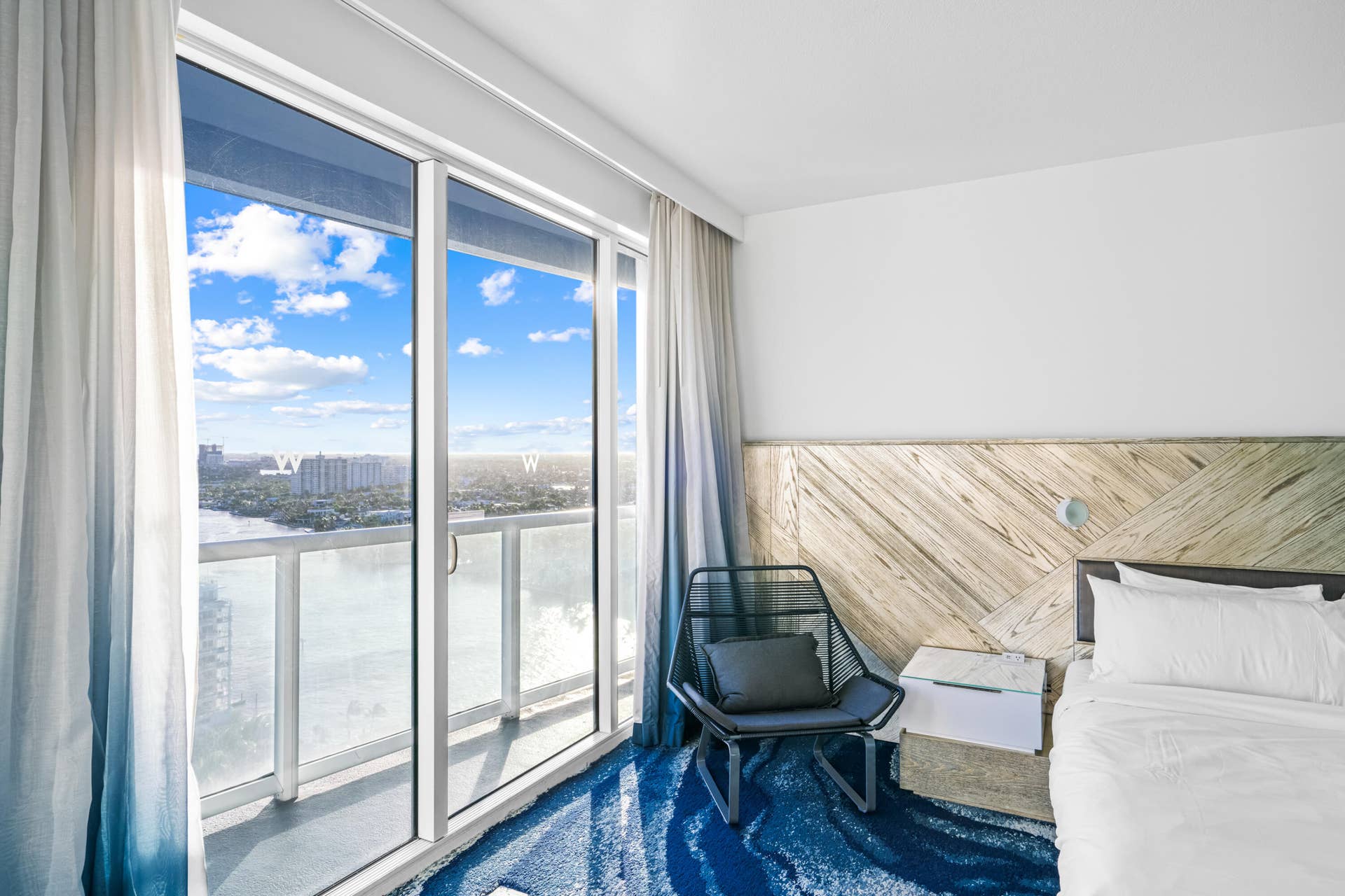 3101 Bayshore Drive, #2105, Fort Lauderdale, FL 33304 DSC06888