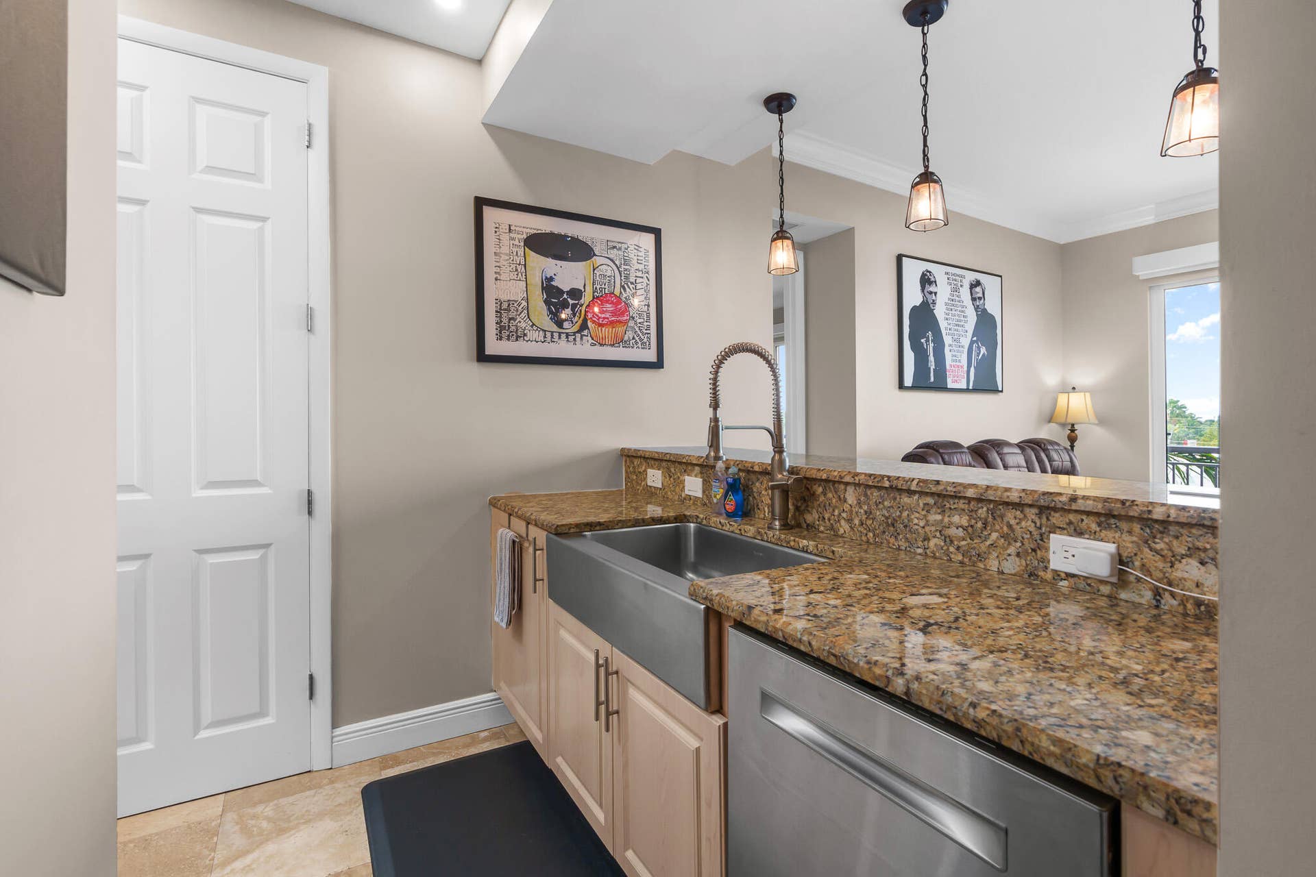 2633 NE 14th Avenue, #308, Wilton Manors, FL 33334 DSC00433
