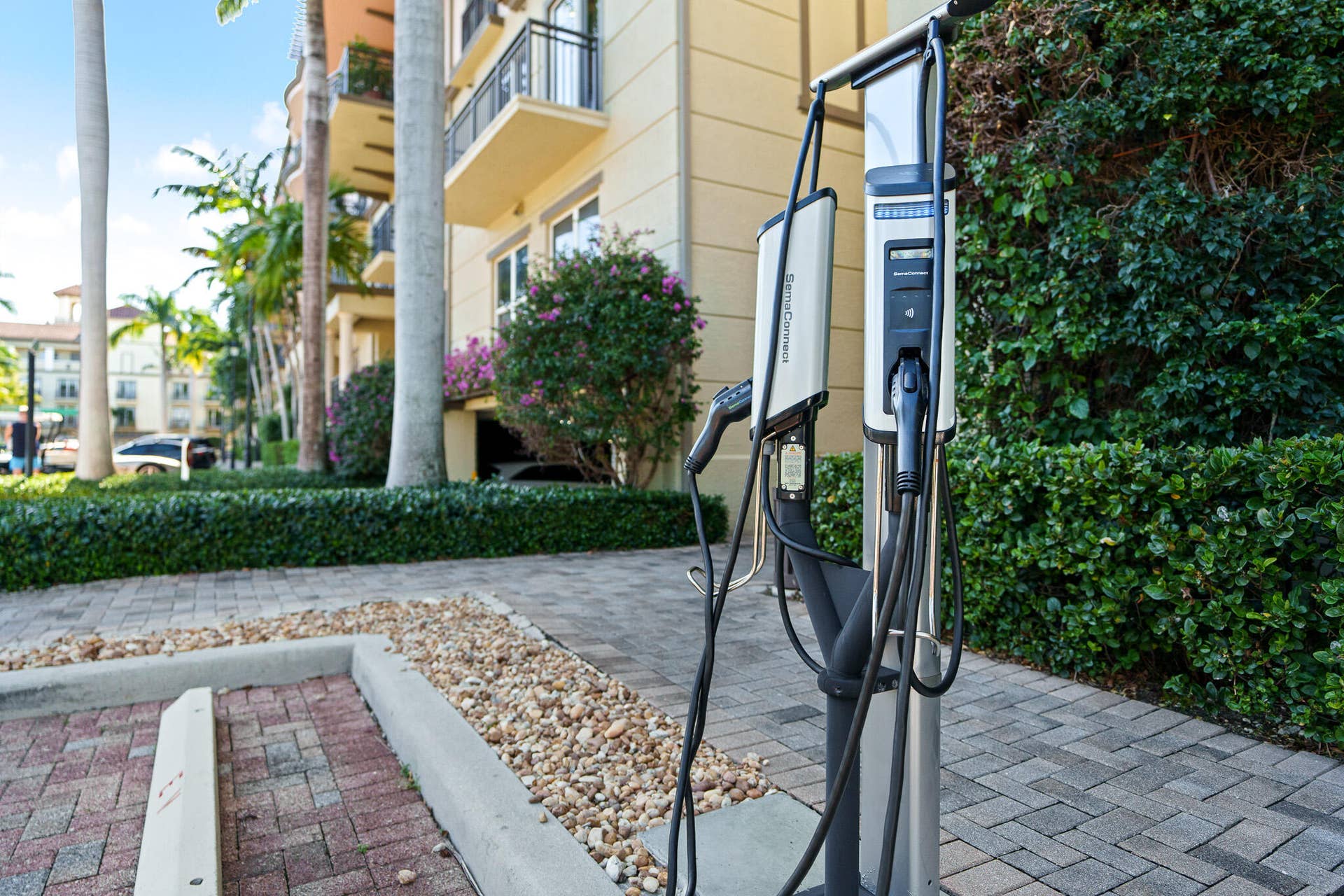 2633 NE 14th Avenue, #308, Wilton Manors, FL 33334 DSC05152