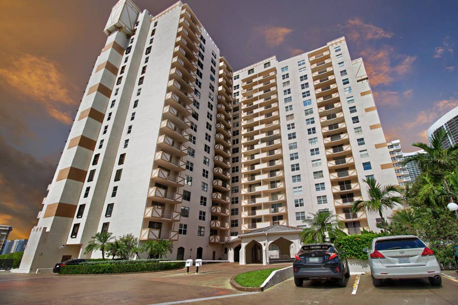 Property photo for 1865 S Ocean Drive, #6c, Hallandale Beach, FL