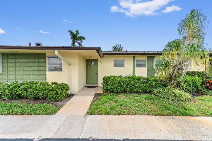 Property photo for 2915 Crosley Drive W, #Unit B, West Palm Beach, FL