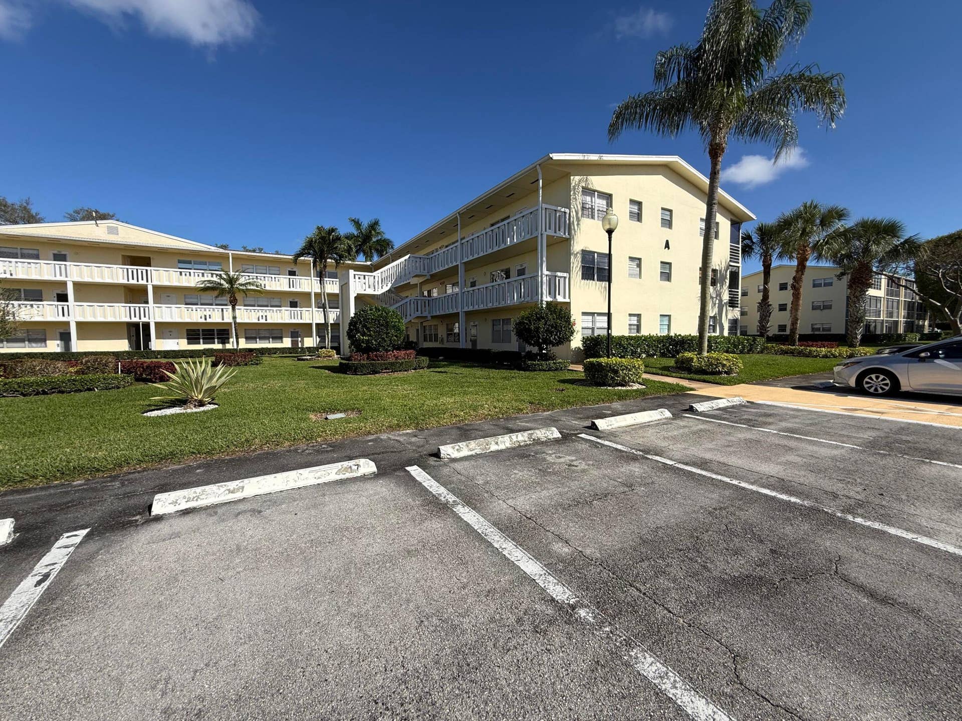 13 Dorset A, Boca Raton, FL 33434 13 Dorset A, Boca Raton, FL 33434