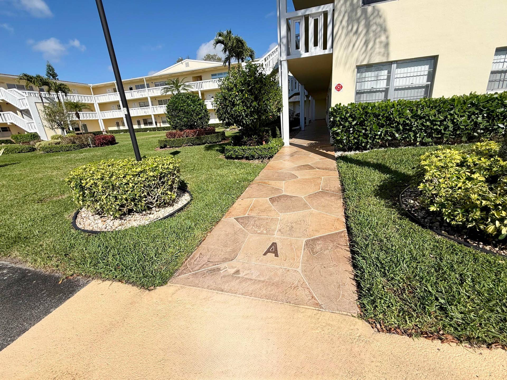 13 Dorset A, Boca Raton, FL 33434 13 Dorset A, Boca Raton, FL 33434