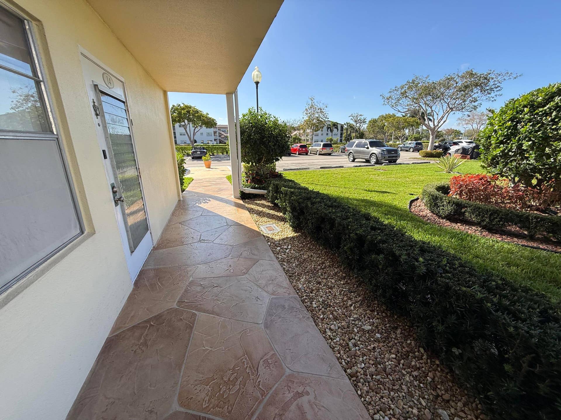 13 Dorset A, Boca Raton, FL 33434 13 Dorset A, Boca Raton, FL 33434
