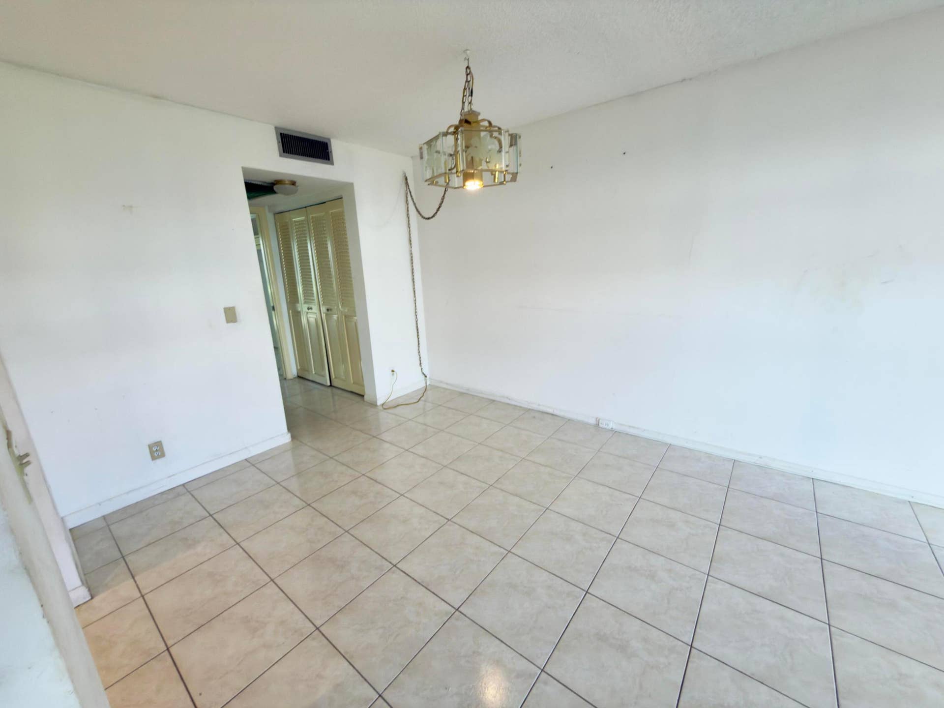 13 Dorset A, Boca Raton, FL 33434 13 Dorset A, Boca Raton, FL 33434