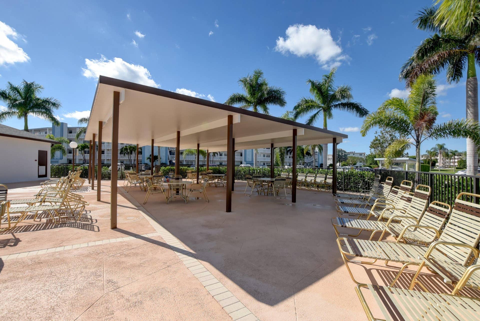 13 Dorset A, Boca Raton, FL 33434 13 Dorset A, Boca Raton, FL 33434