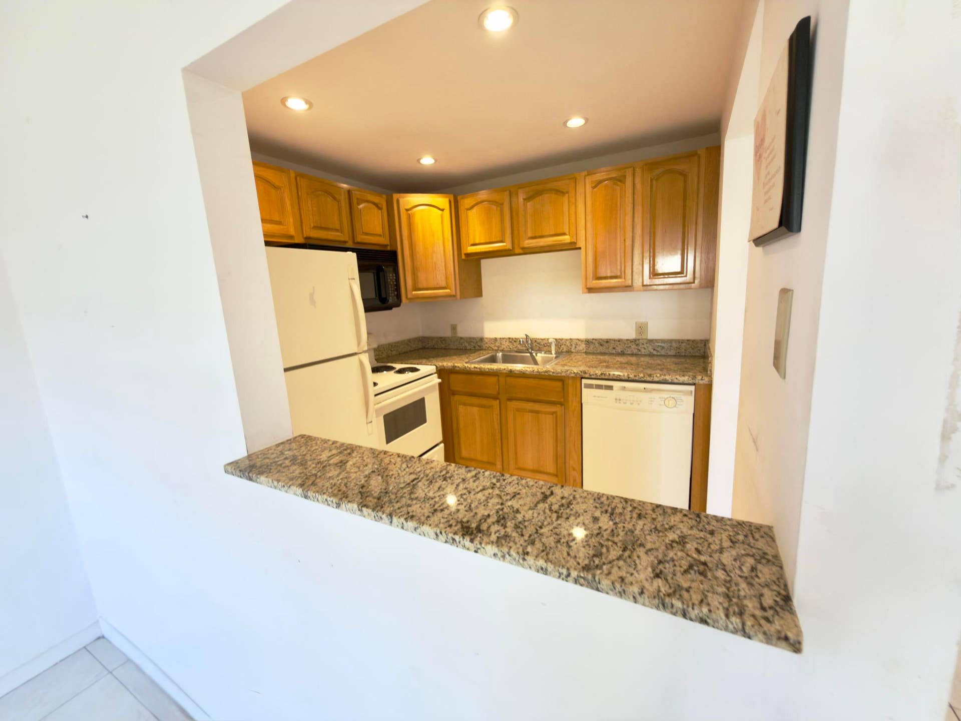 13 Dorset A, Boca Raton, FL 33434 13 Dorset A, Boca Raton, FL 33434