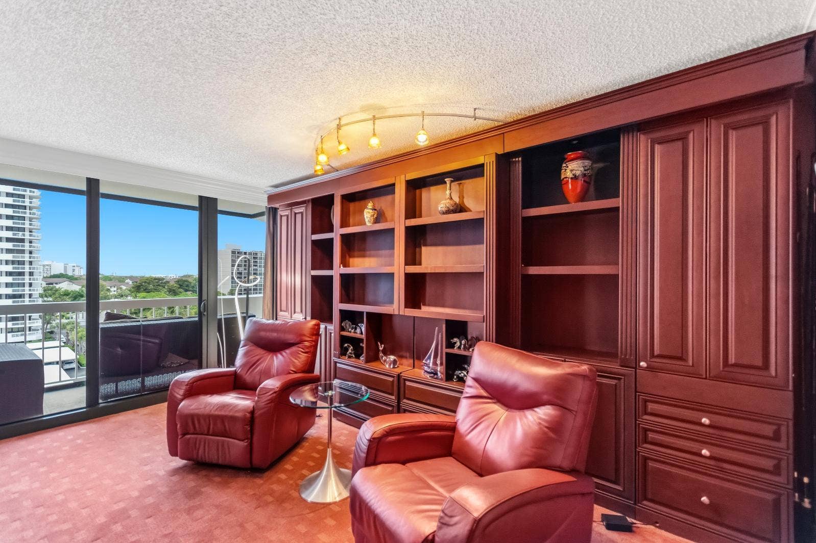 115 Lakeshore Drive, #749, North Palm Beach, FL 33408 Queen Size Murphy Bed