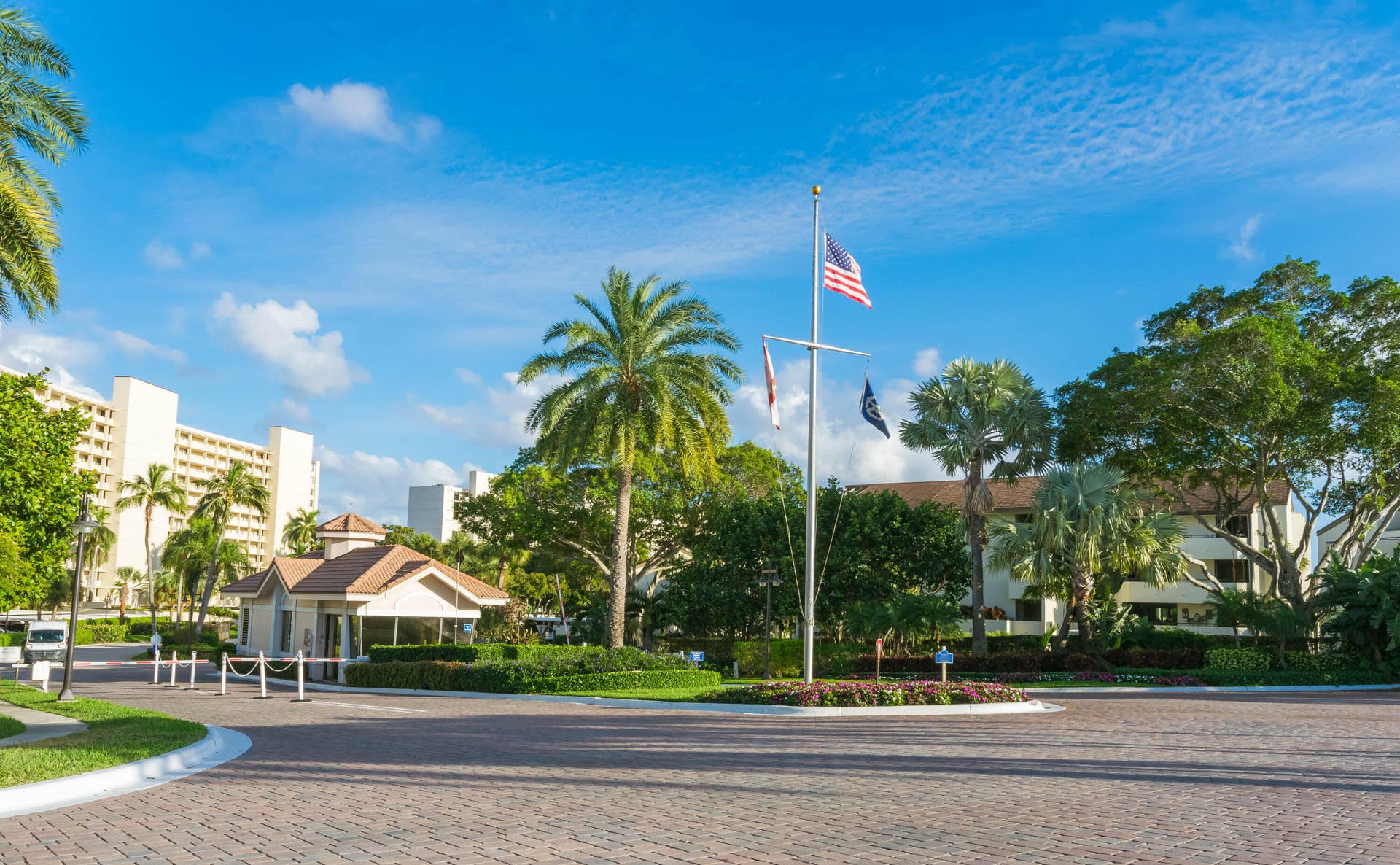 115 Lakeshore Drive, #749, North Palm Beach, FL 33408 Manned Gatehouse