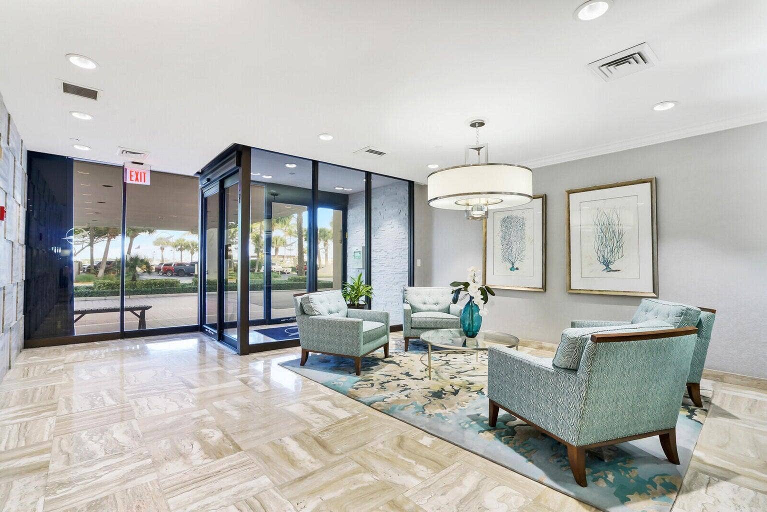115 Lakeshore Drive, #749, North Palm Beach, FL 33408 Lobby