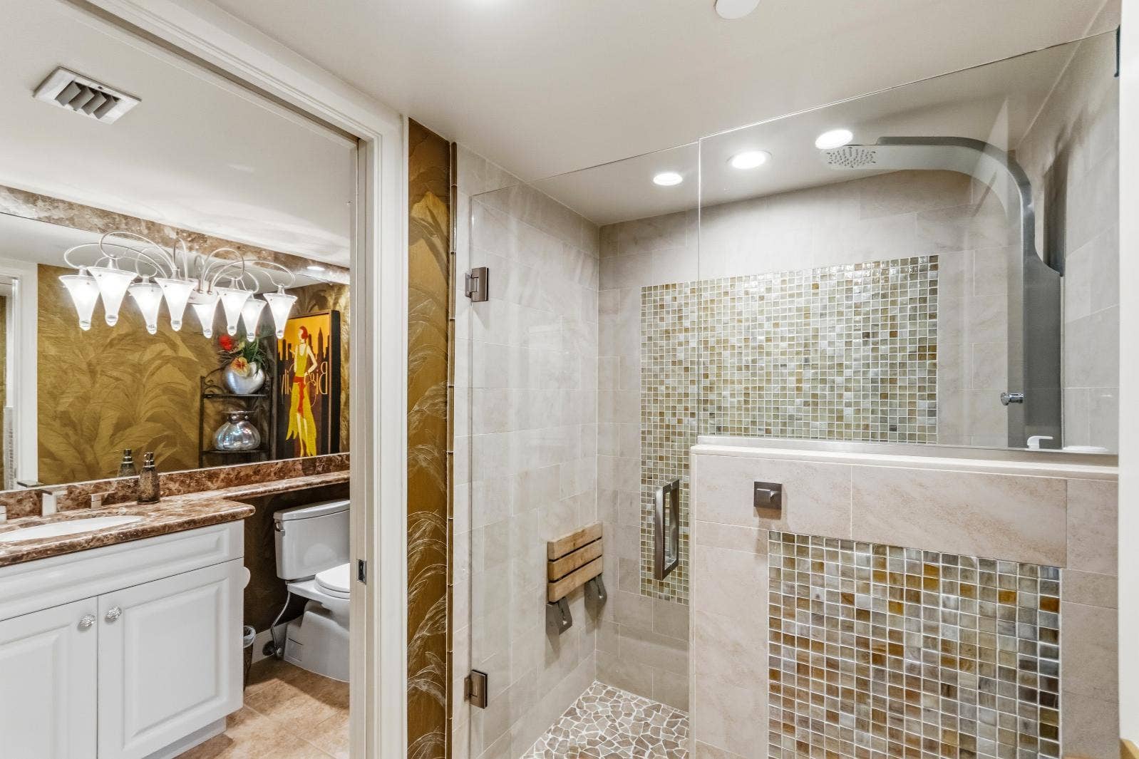 115 Lakeshore Drive, #749, North Palm Beach, FL 33408 Guest Bathroom Walk-in Shower