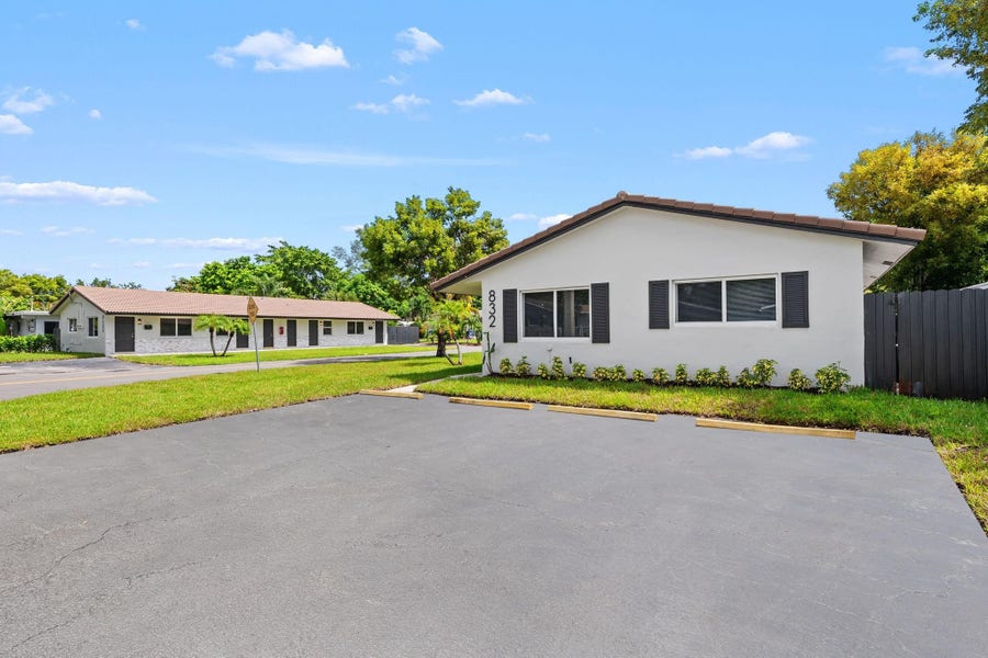 Property photo for 832 NE 12th Avenue, #1, Pompano Beach, FL
