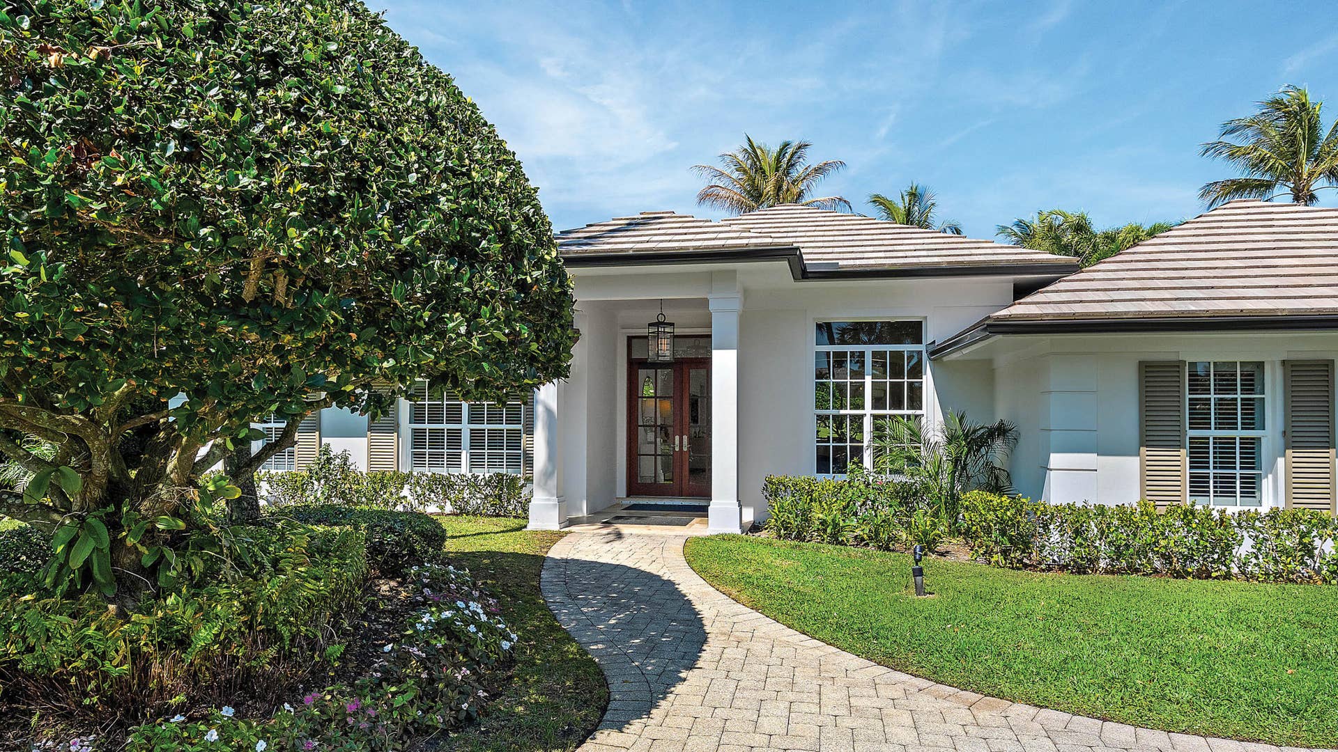 677 Village Road, North Palm Beach, FL 33408 677 Village Road - Lost Tree Village -2
