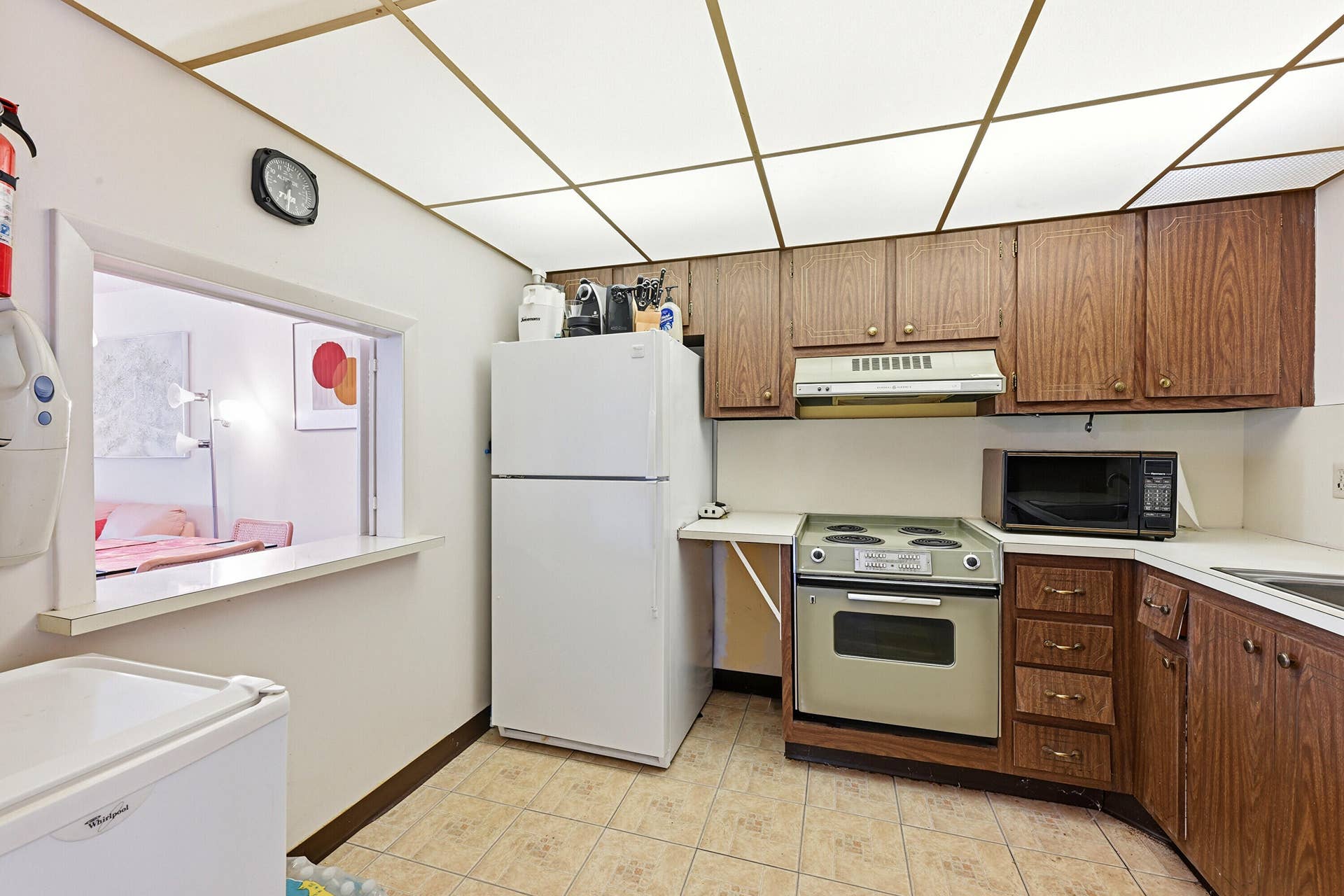630 TENNIS CLUB Drive, #204, Fort Lauderdale, FL 33311 04_dsc_7088