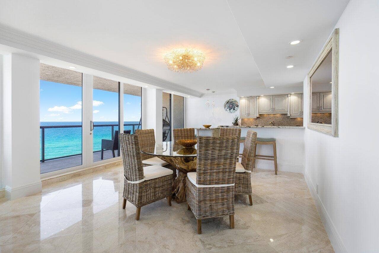 011-2727SouthOceanBoulevard-1405-Highlan
