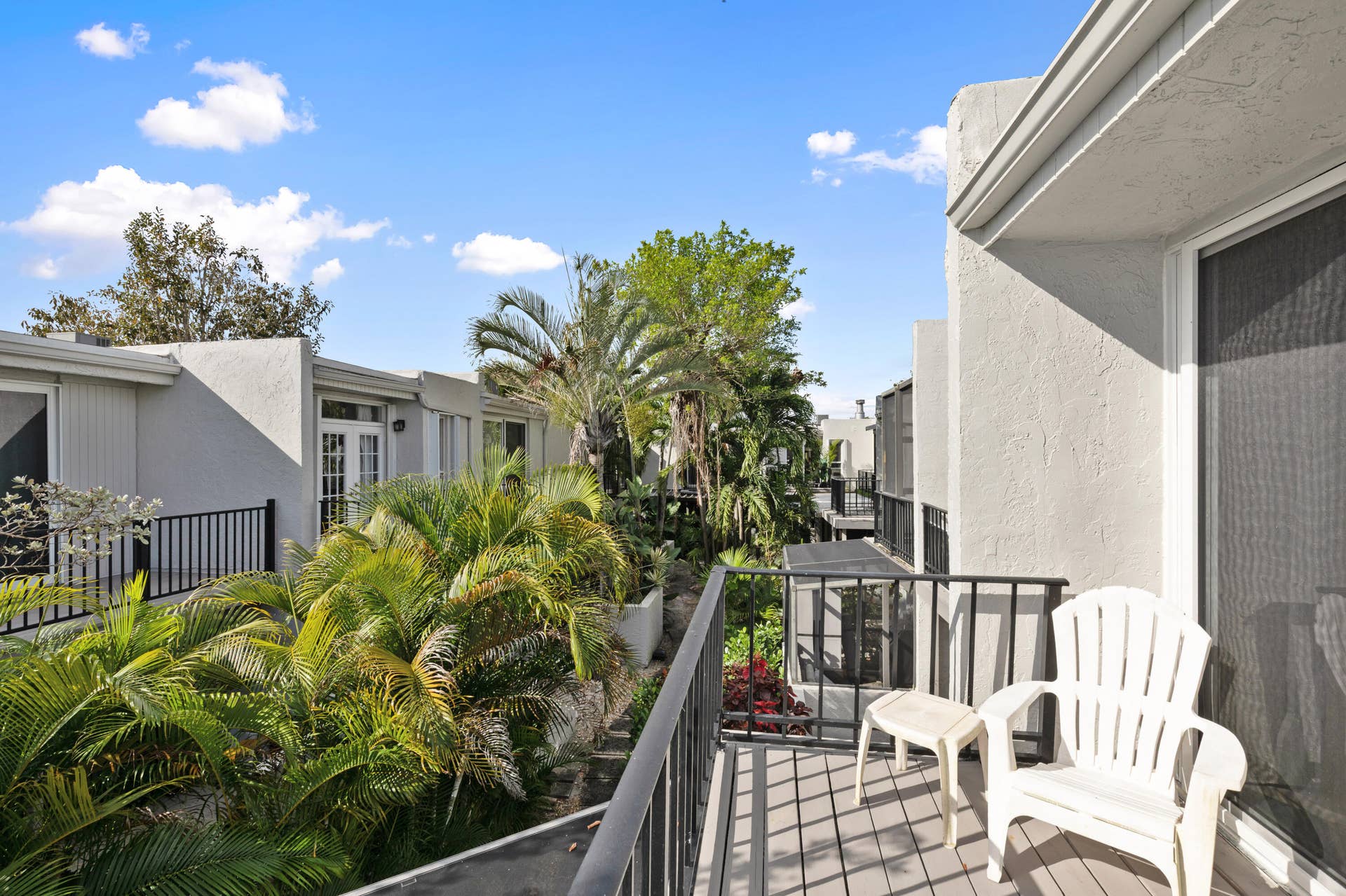660 Kensington Place, #10a, Wilton Manors, FL 33305 1I6A4139