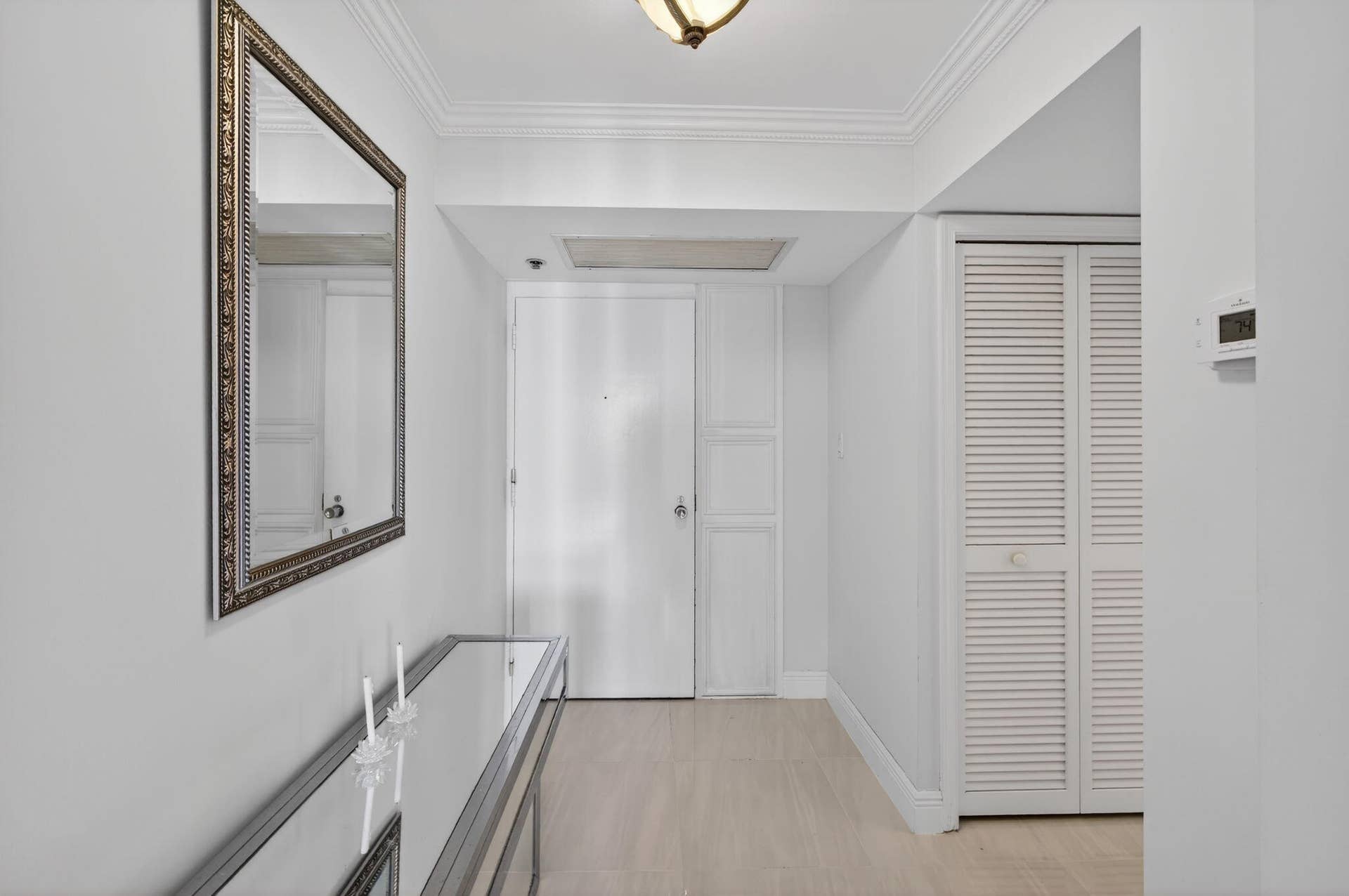 5380 N Ocean Drive, #12e, Singer Island, FL 33404 Foyer
