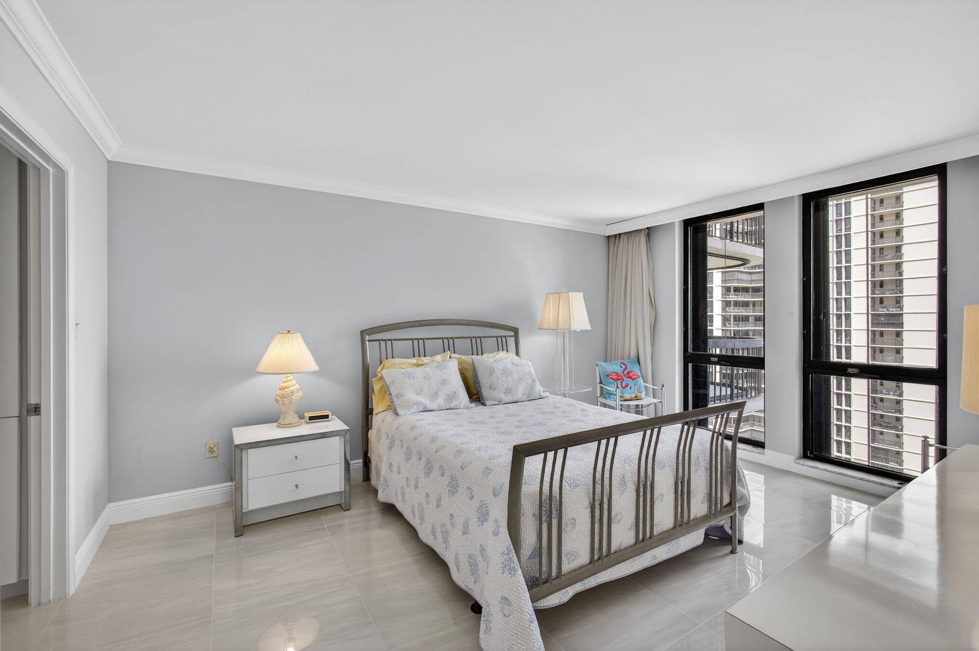 5380 N Ocean Drive, #12e, Singer Island, FL 33404 Guest