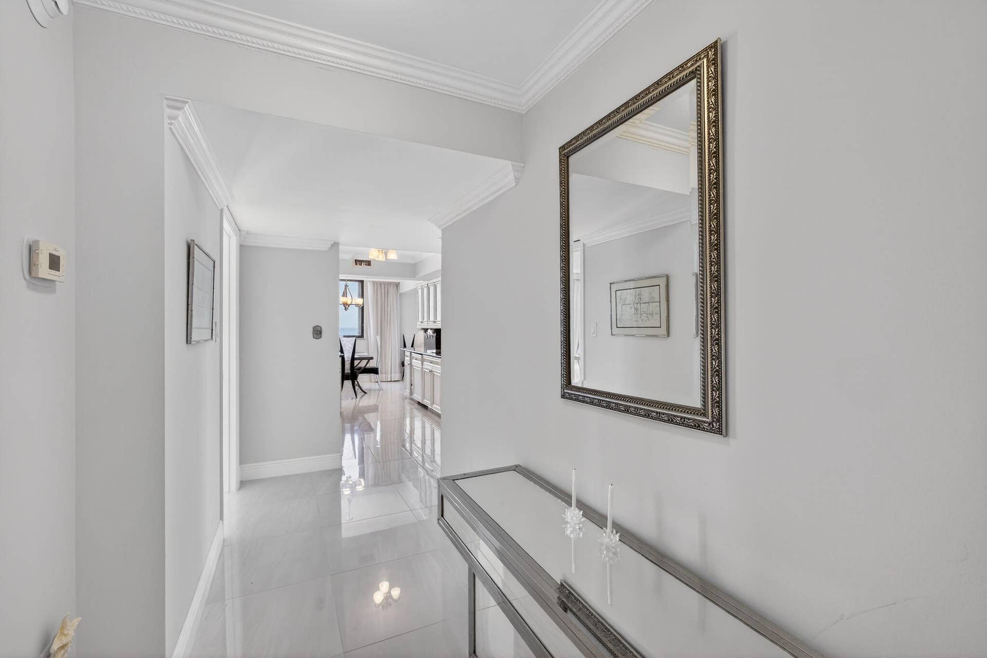 5380 N Ocean Drive, #12e, Singer Island, FL 33404 Foyer