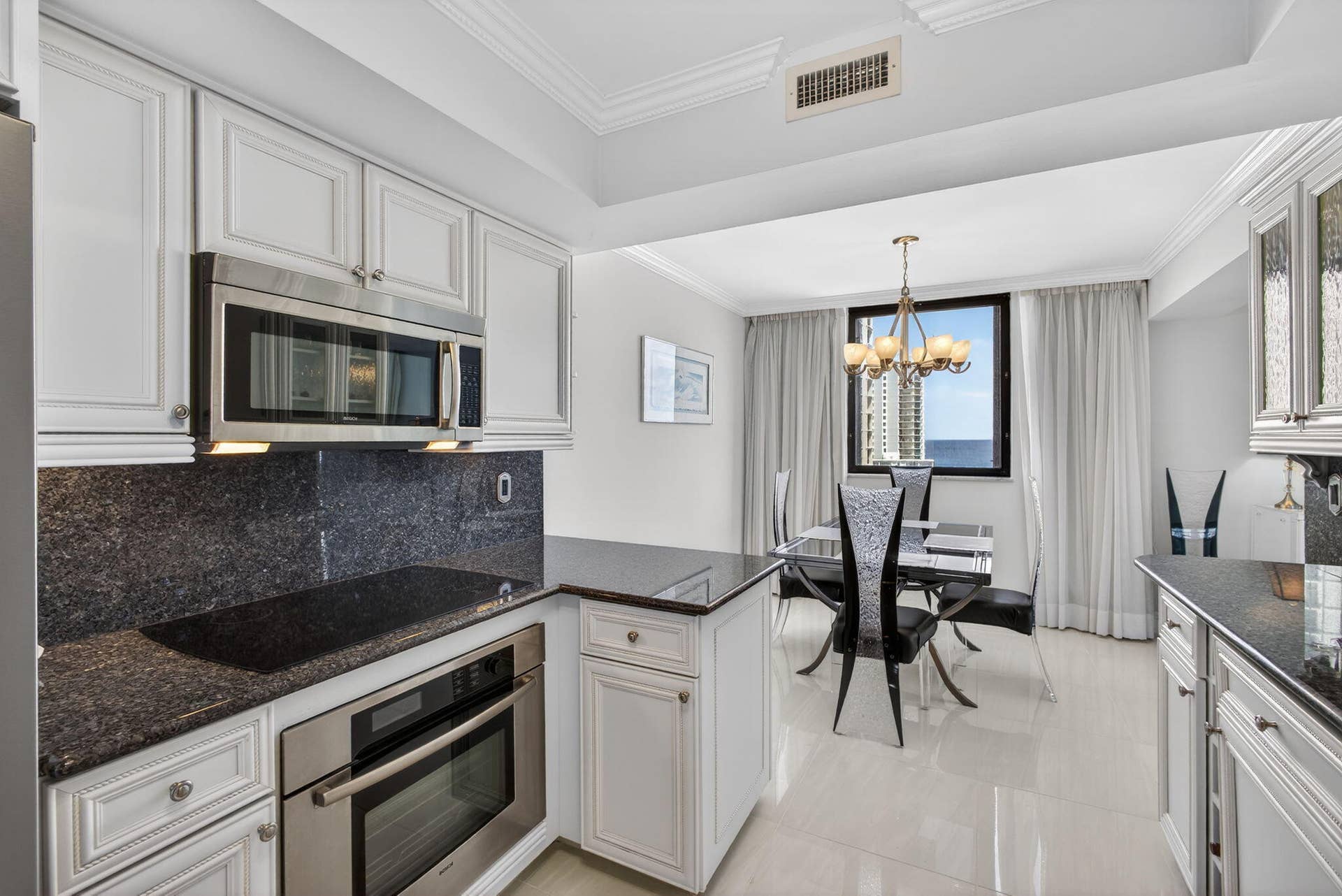 5380 N Ocean Drive, #12e, Singer Island, FL 33404 Kitchen