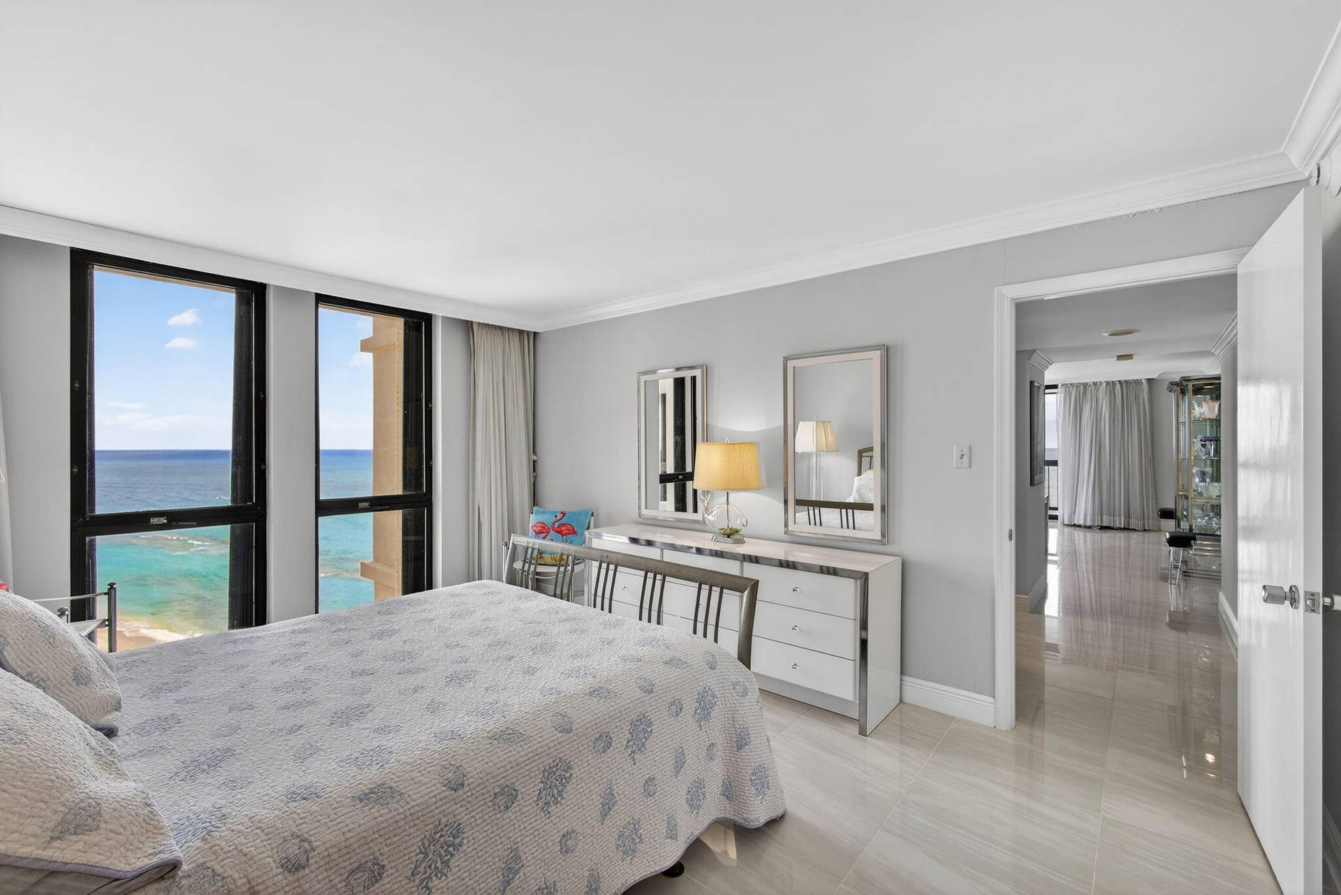 5380 N Ocean Drive, #12e, Singer Island, FL 33404 Guest