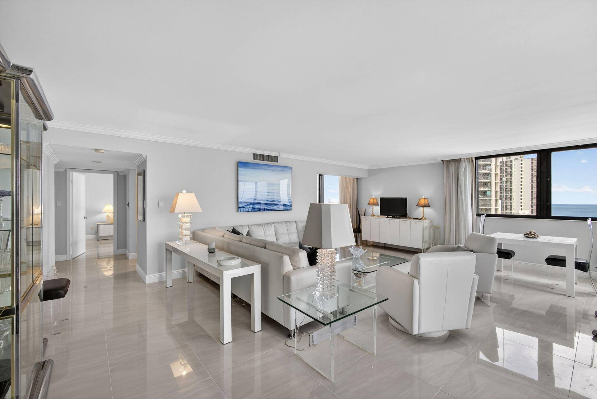 5380 N Ocean Drive, #12e, Singer Island, FL 33404 Living