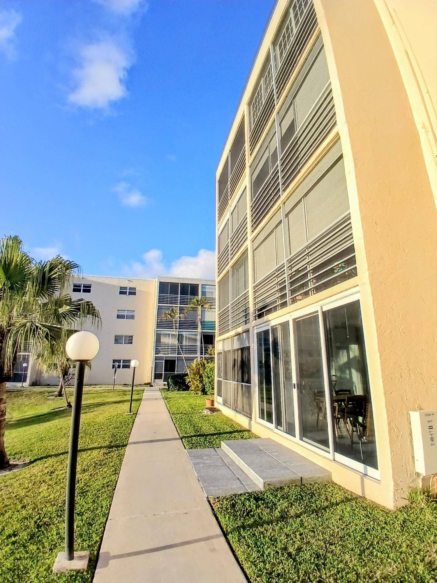 1024 SE 5th Avenue, #107, Dania Beach, FL 33004 1000007996