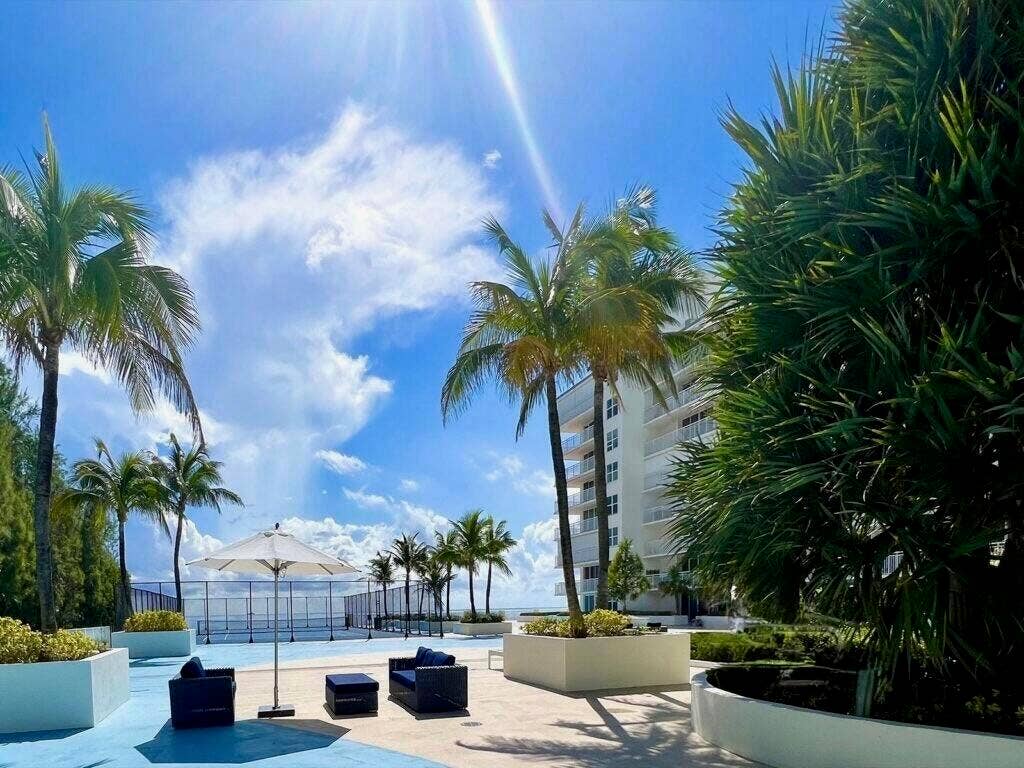 3546 S Ocean Boulevard, #305, South Palm Beach, South Palm Beach, FL 33480 2b.-BARCLAY-NORTH-DECK