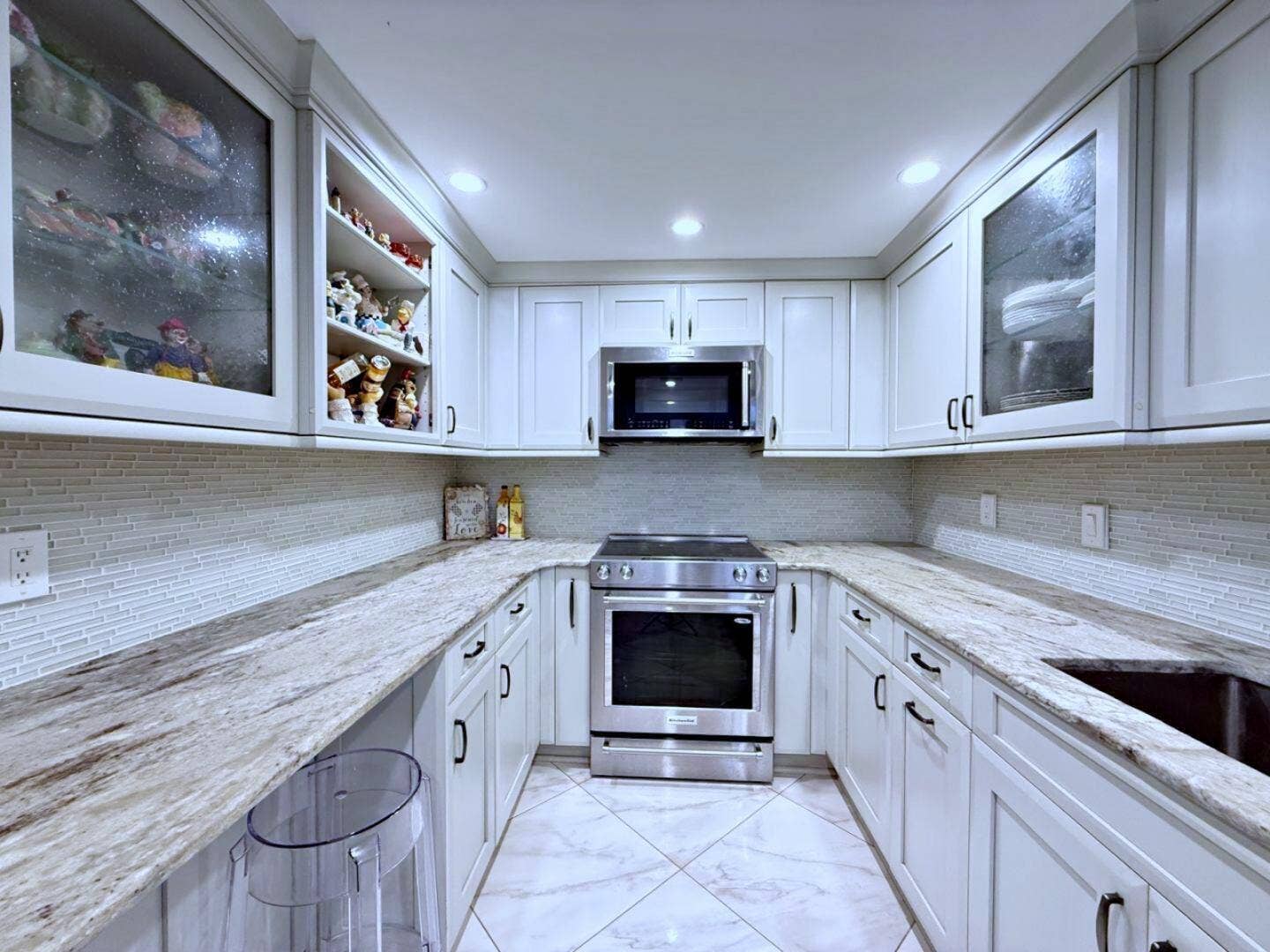 3546 S Ocean Boulevard, #305, South Palm Beach, South Palm Beach, FL 33480 IMG_7258