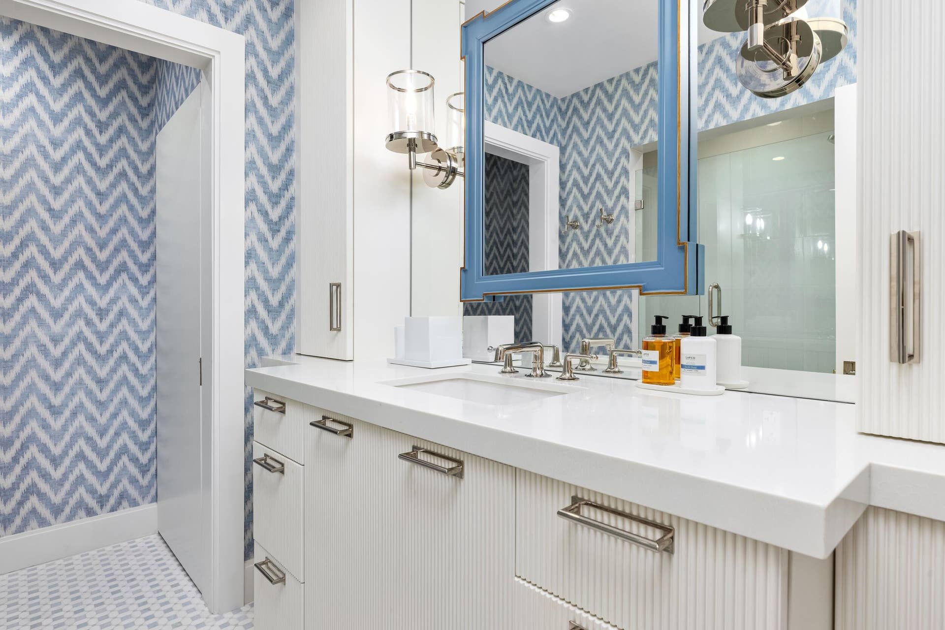 300 S Ocean Boulevard, #1b, Palm Beach, FL 33480 Primary Bath