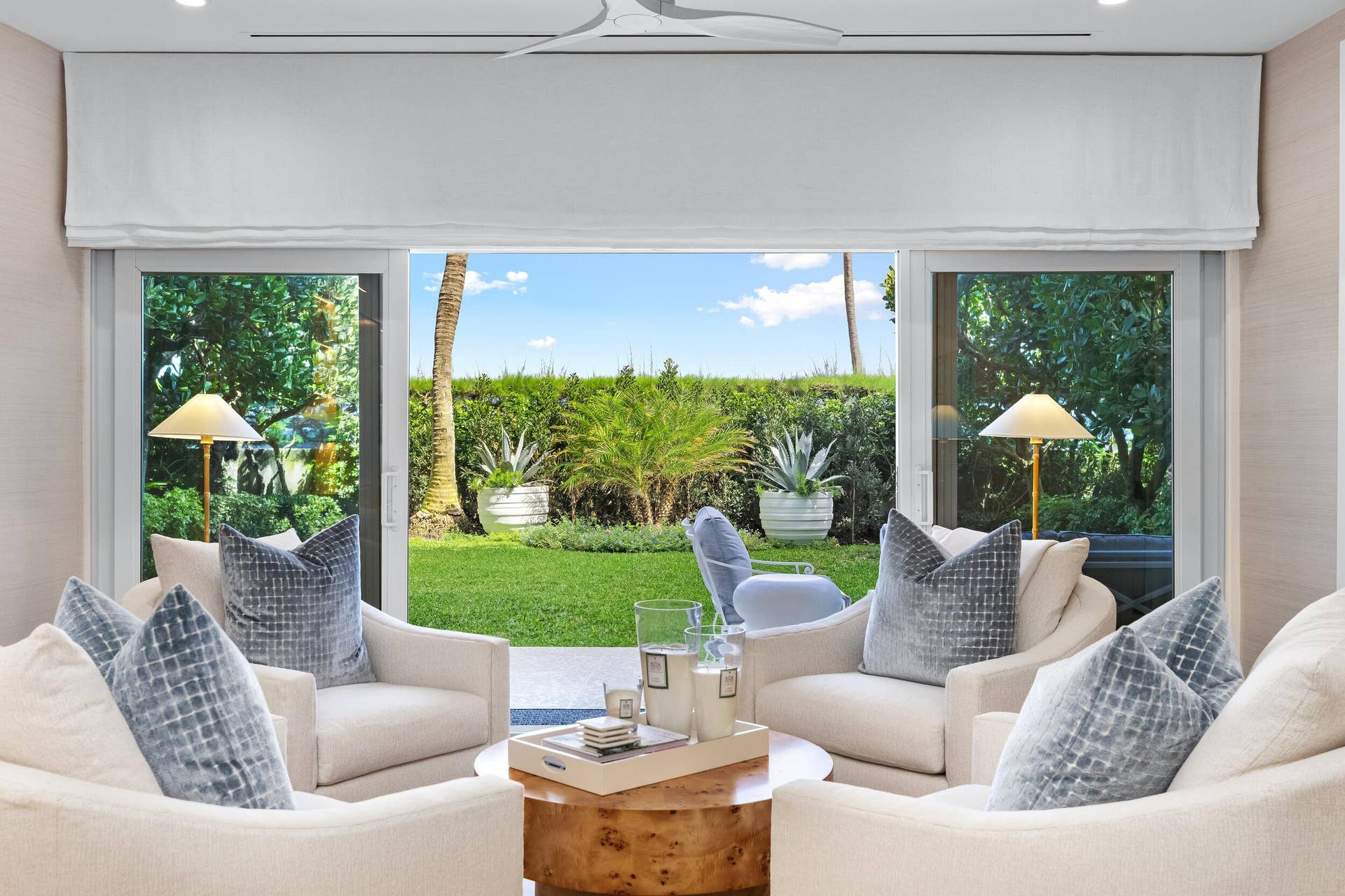 300 S Ocean Boulevard, #1b, Palm Beach, FL 33480 Family Room