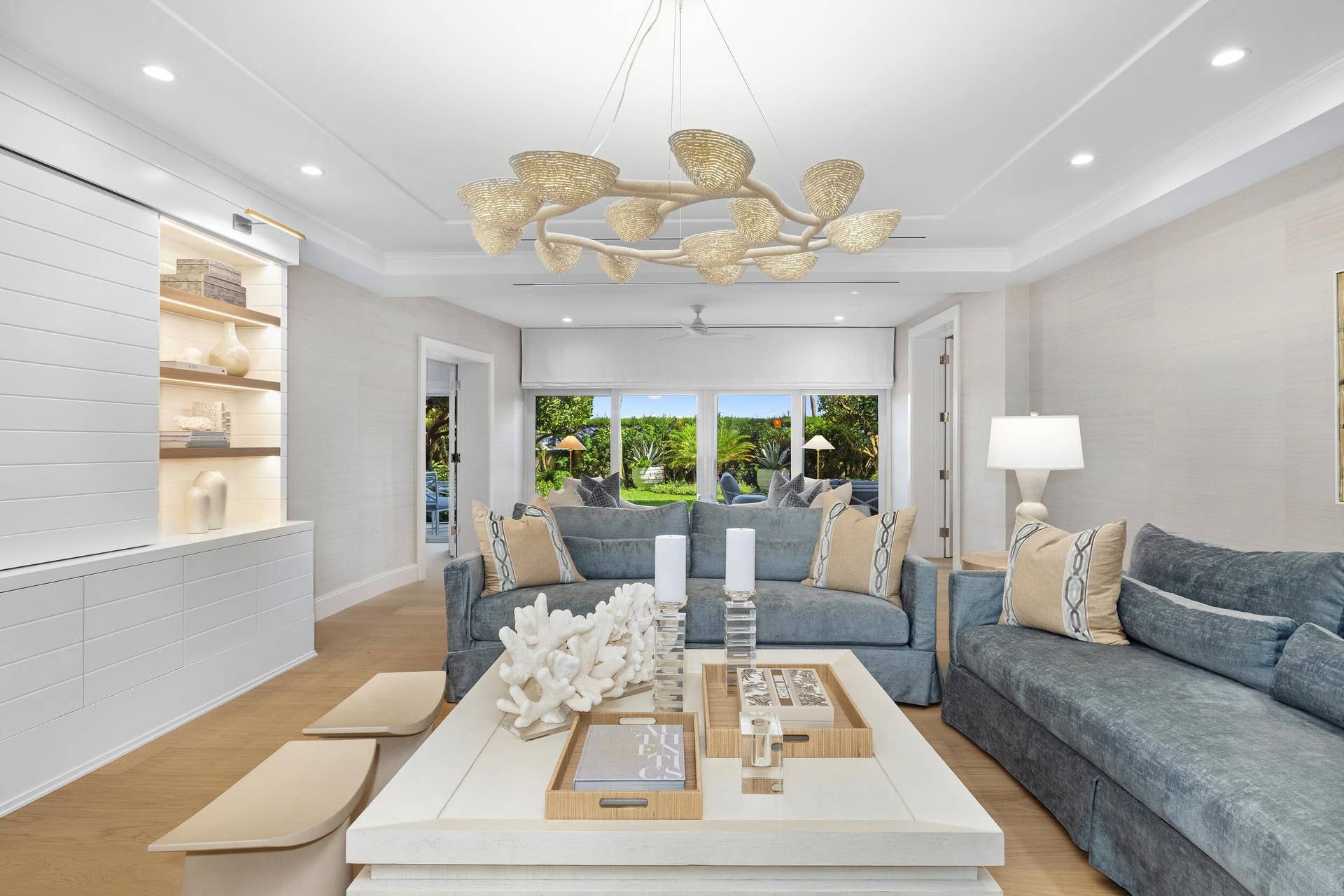 300 S Ocean Boulevard, #1b, Palm Beach, FL 33480 Living Area