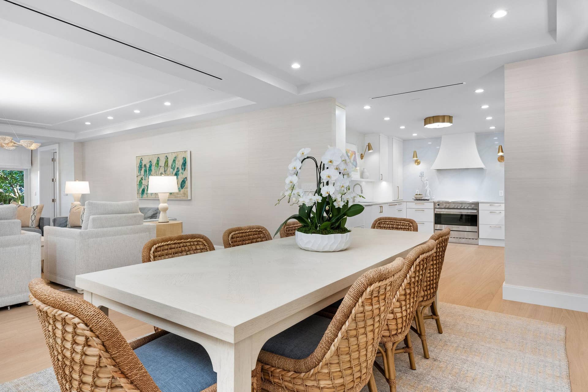 300 S Ocean Boulevard, #1b, Palm Beach, FL 33480 Dining Area