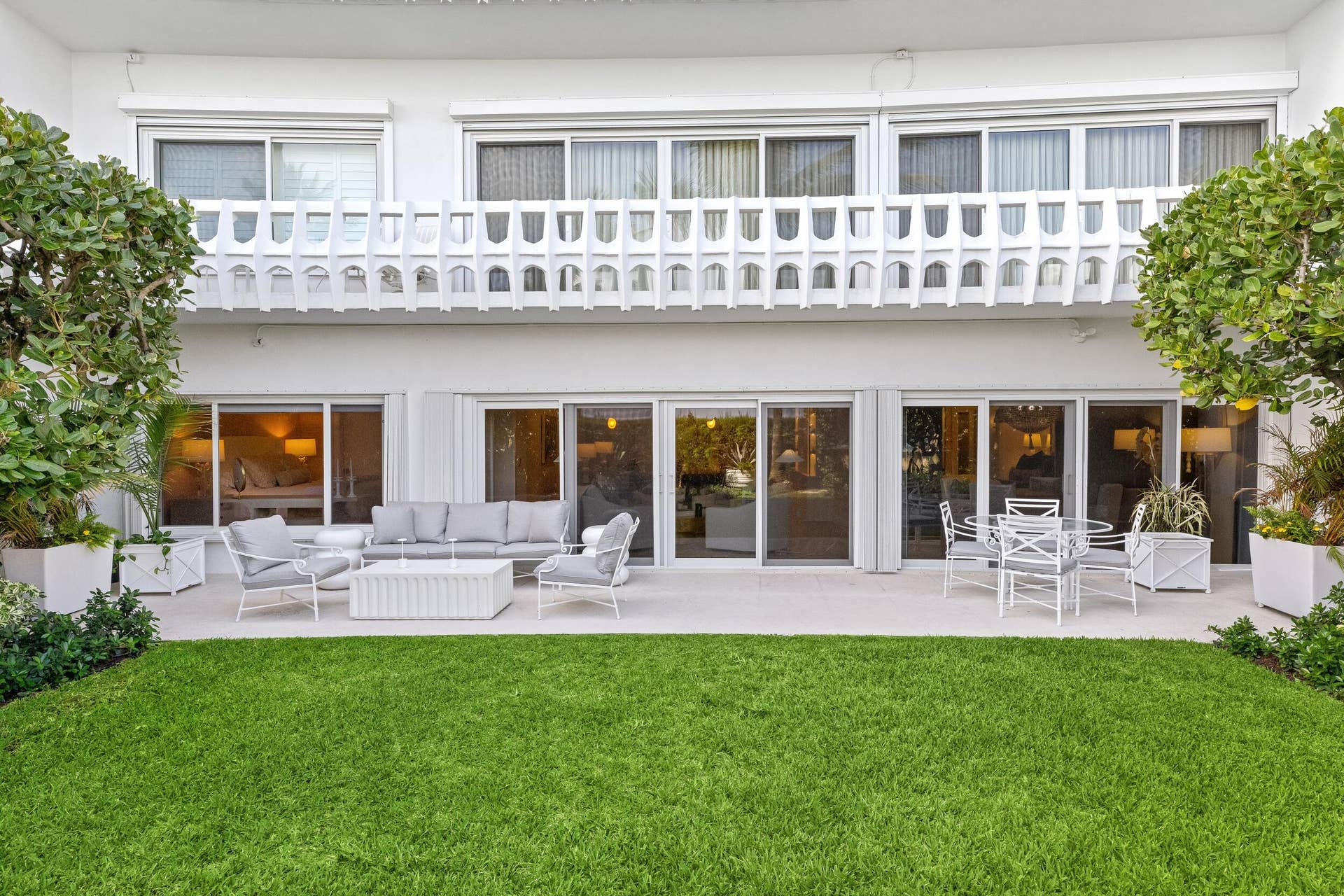 300 S Ocean Boulevard, #1b, Palm Beach, FL 33480 Exterior