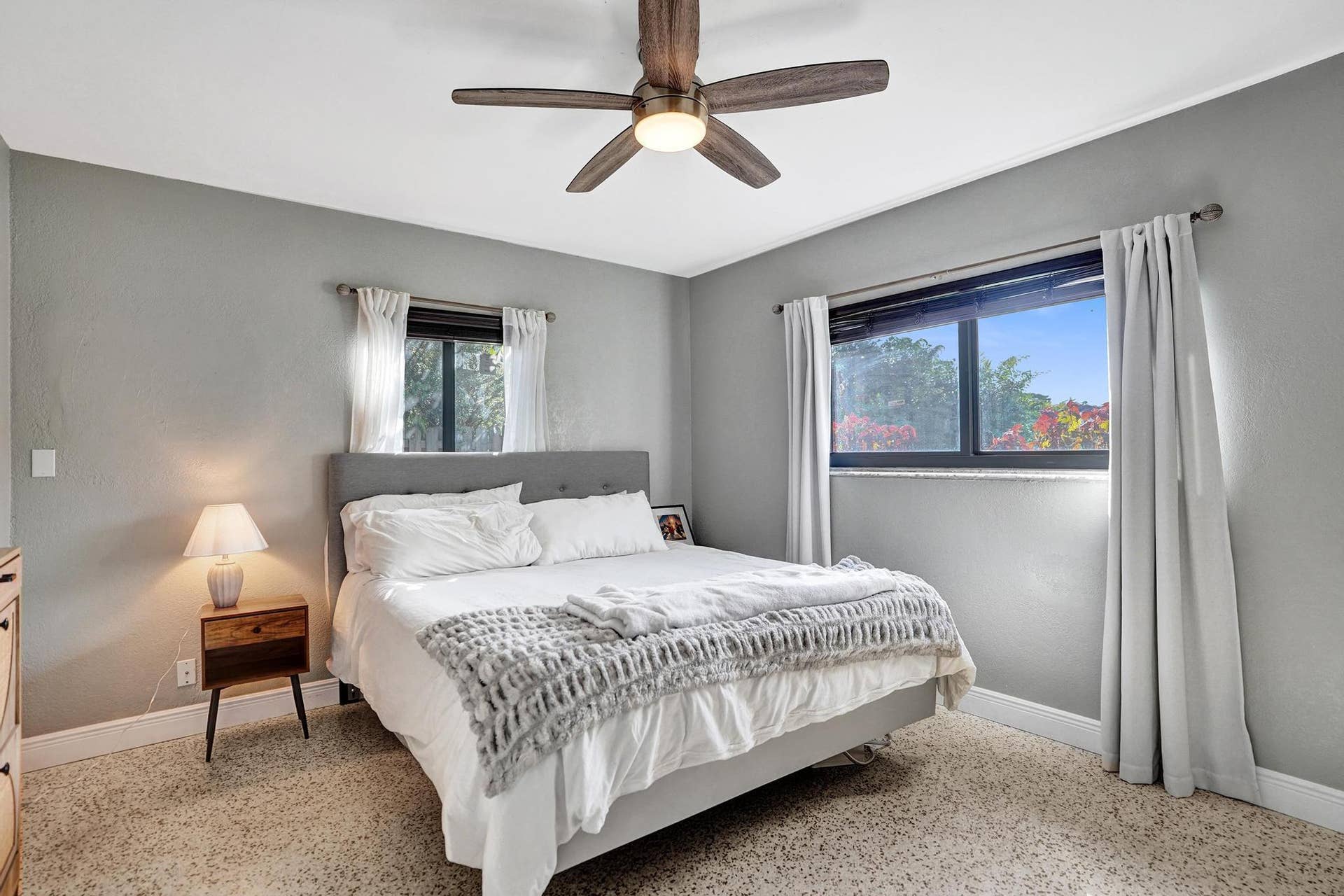 1728 NE 17th Terrace, Fort Lauderdale, FL 33305 DSC07717