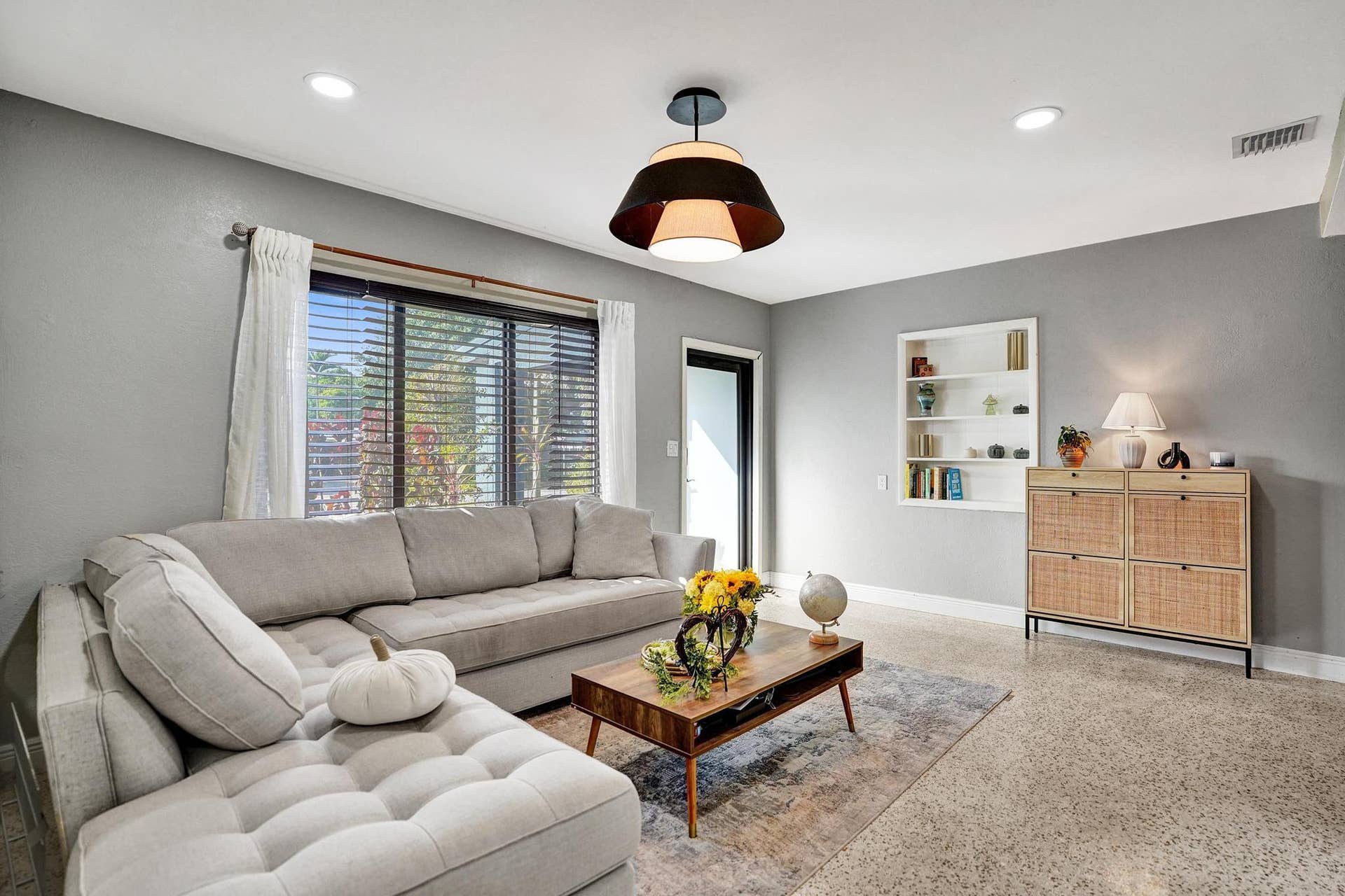 1728 NE 17th Terrace, Fort Lauderdale, FL 33305 DSC07714
