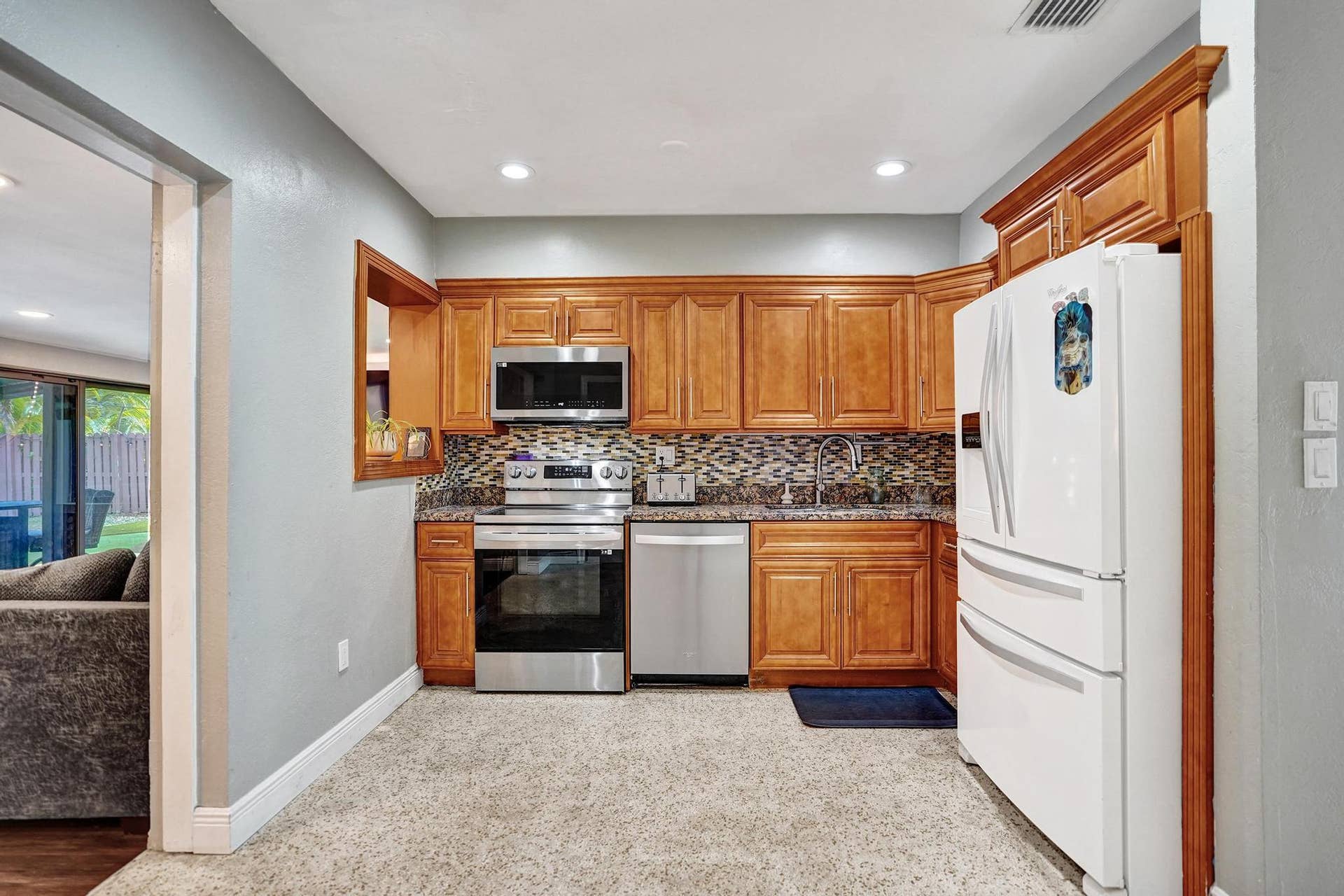 1728 NE 17th Terrace, Fort Lauderdale, FL 33305 DSC07744