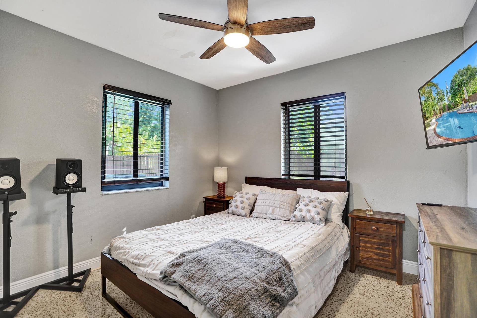 1728 NE 17th Terrace, Fort Lauderdale, FL 33305 DSC07732