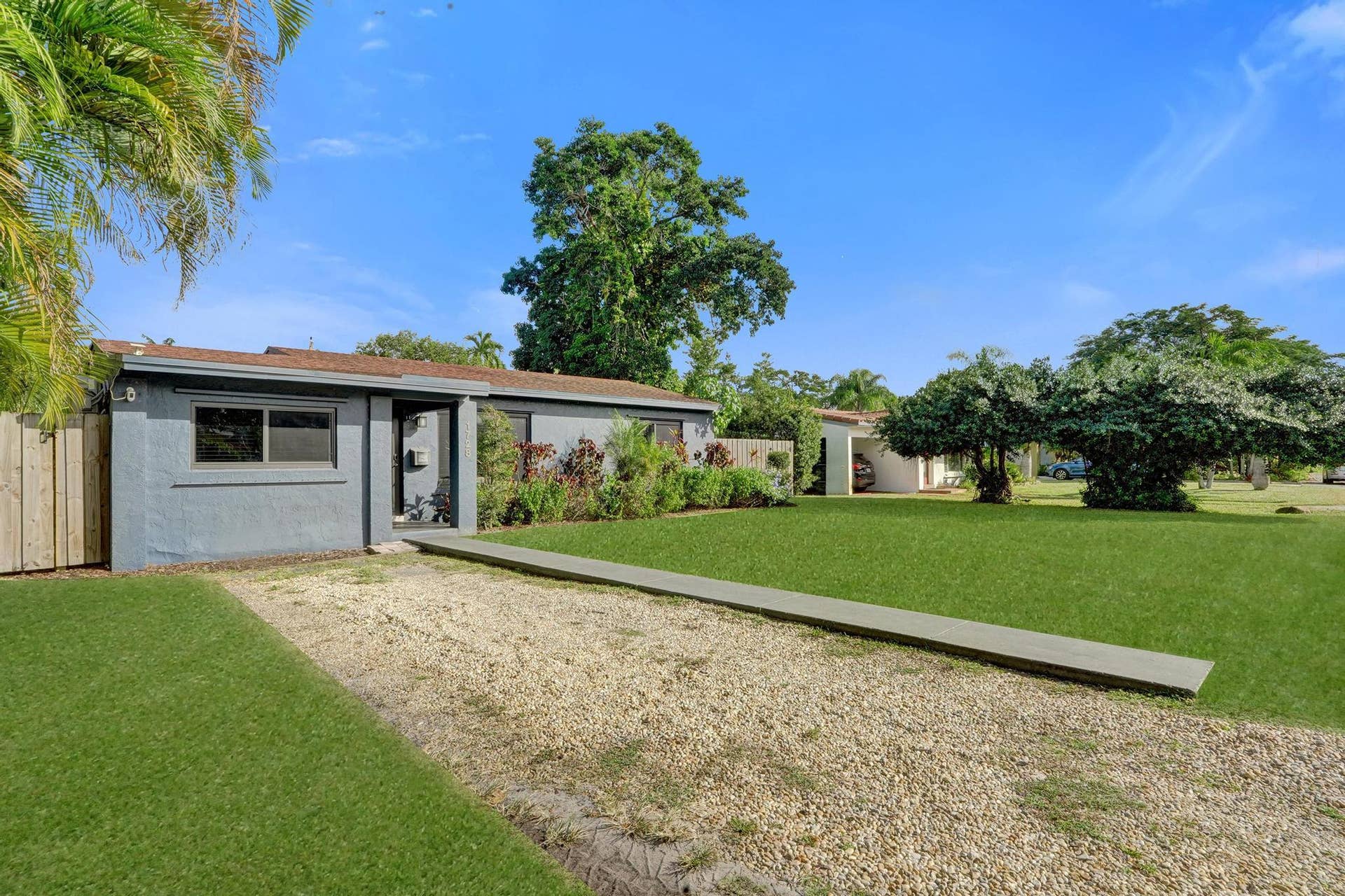 1728 NE 17th Terrace, Fort Lauderdale, FL 33305 DSC07915