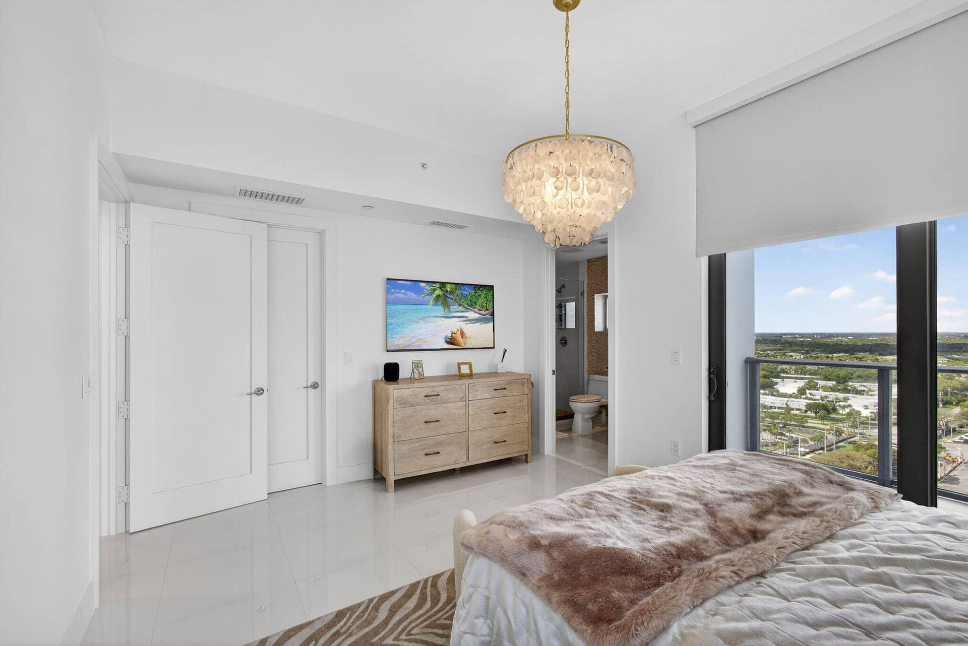 2 Water Club Way, #2001, North Palm Beach, FL 33408 51-web-or-mls-5D1A0081