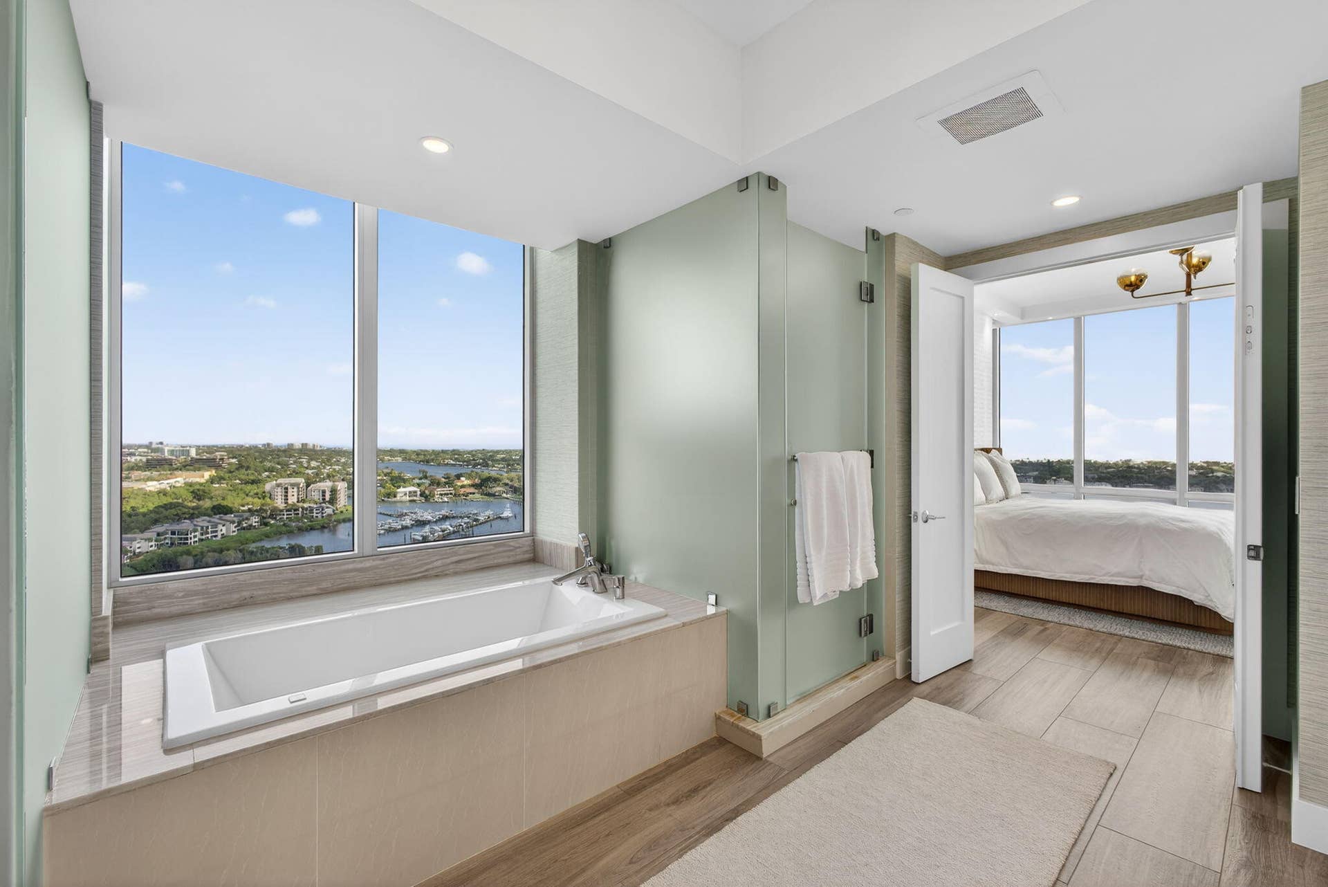 2 Water Club Way, #2001, North Palm Beach, FL 33408 43-web-or-mls-5D1A0036