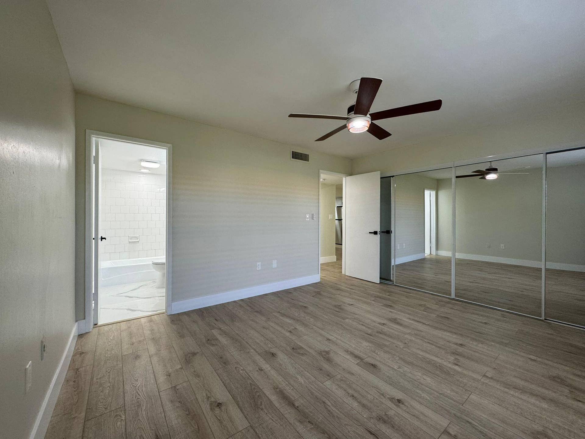809 W Oakland Park Boulevard, #J10, Wilton Manors, FL 33311 primary bedroom