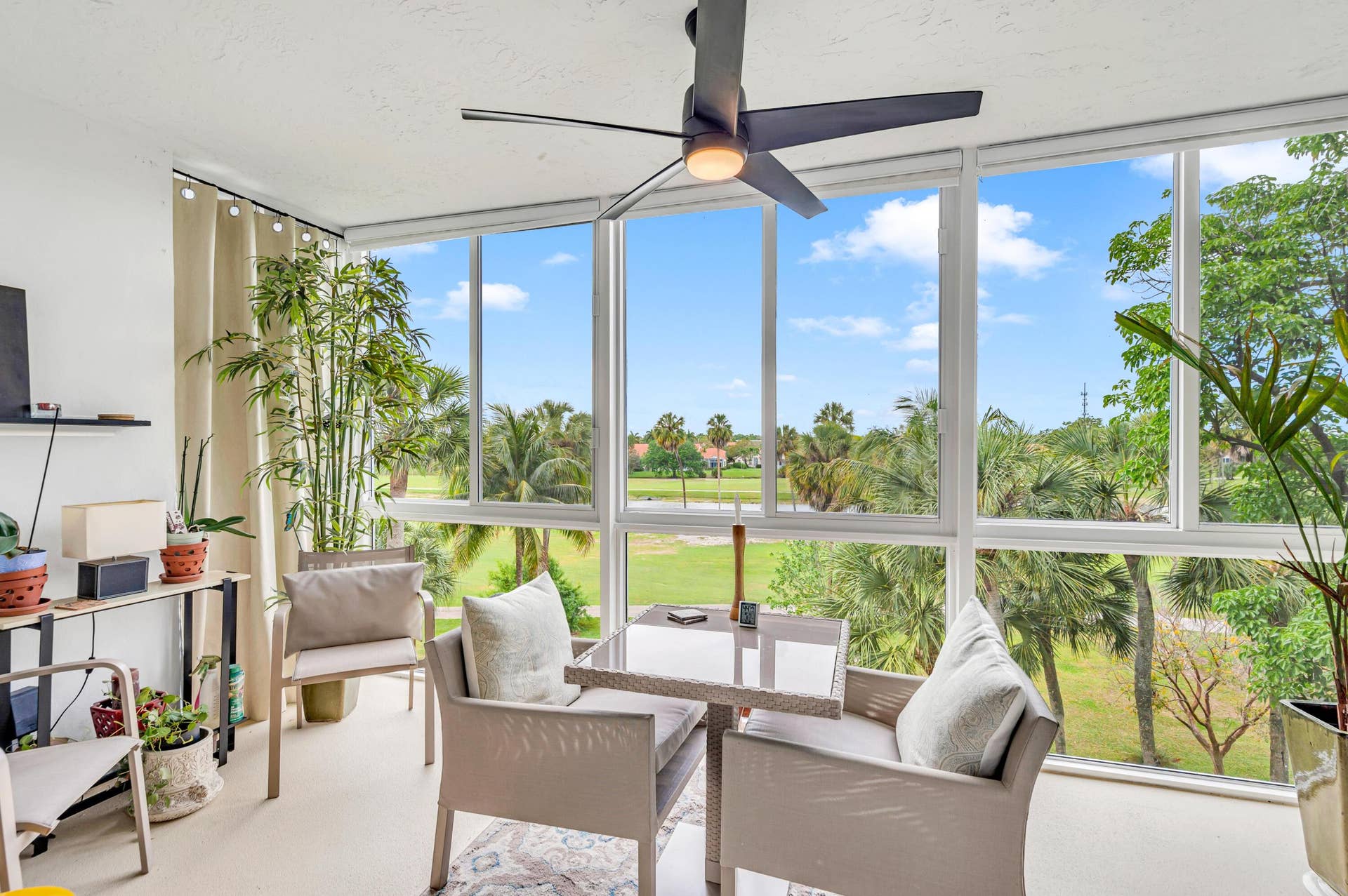3970 Oaks Clubhouse Drive, #401, Pompano Beach, FL 33069 3970 OAKS CLUBHOUSE DR APT 401-11