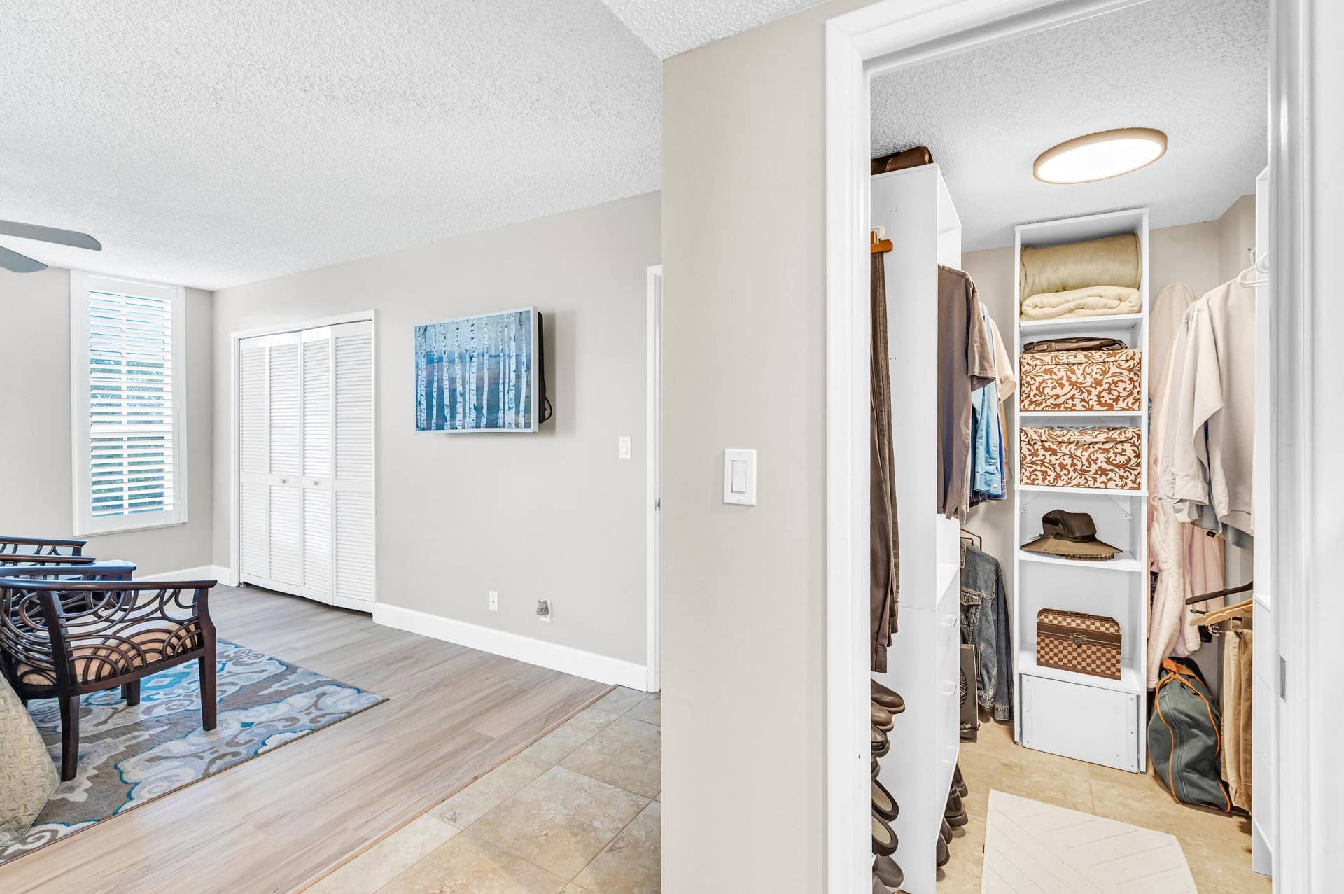 3970 Oaks Clubhouse Drive, #401, Pompano Beach, FL 33069 3970 OAKS CLUBHOUSE DR APT 401-42