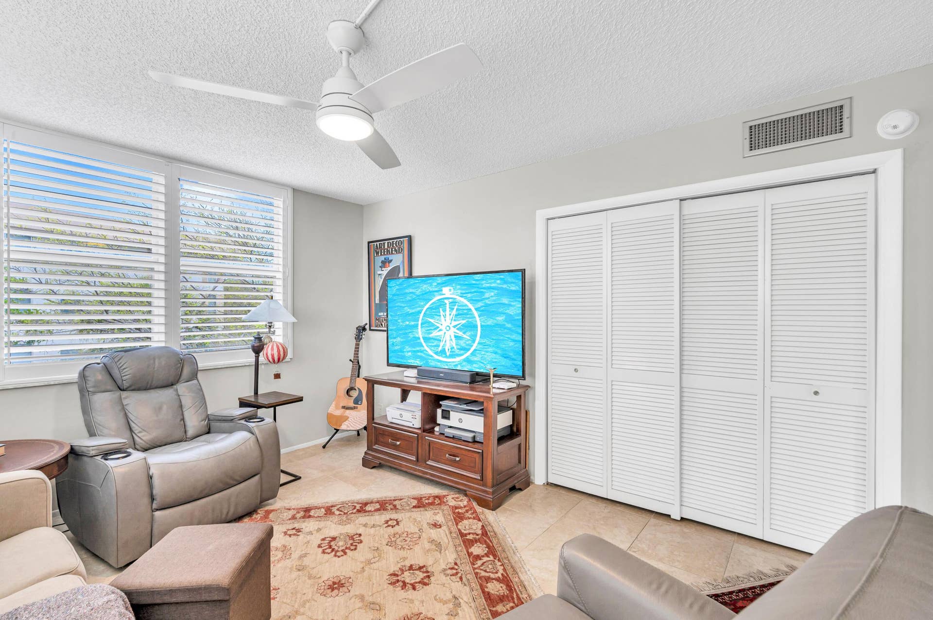 3970 Oaks Clubhouse Drive, #401, Pompano Beach, FL 33069 3970 OAKS CLUBHOUSE DR APT 401-30