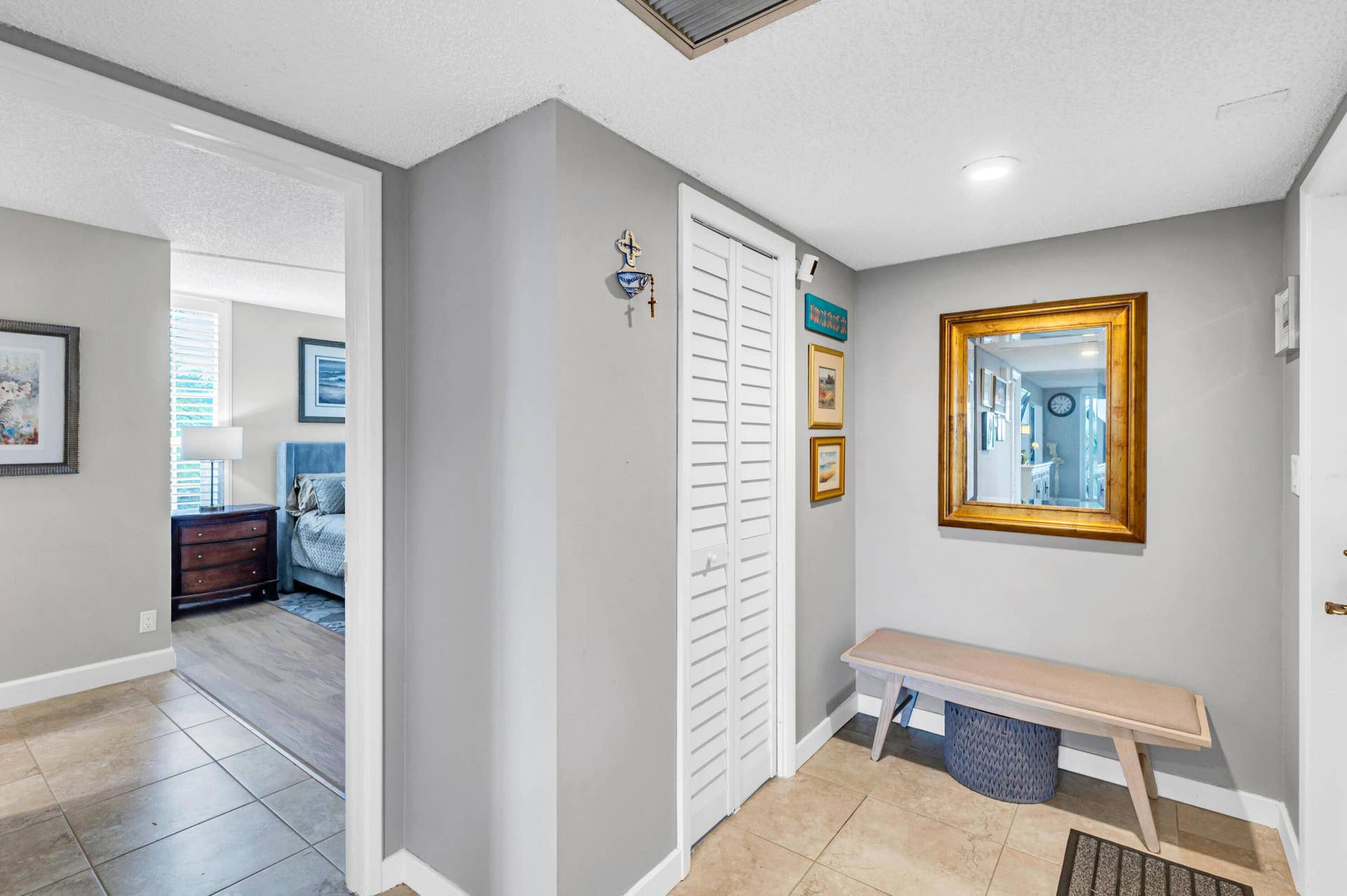 3970 Oaks Clubhouse Drive, #401, Pompano Beach, FL 33069 3970 OAKS CLUBHOUSE DR APT 401-35