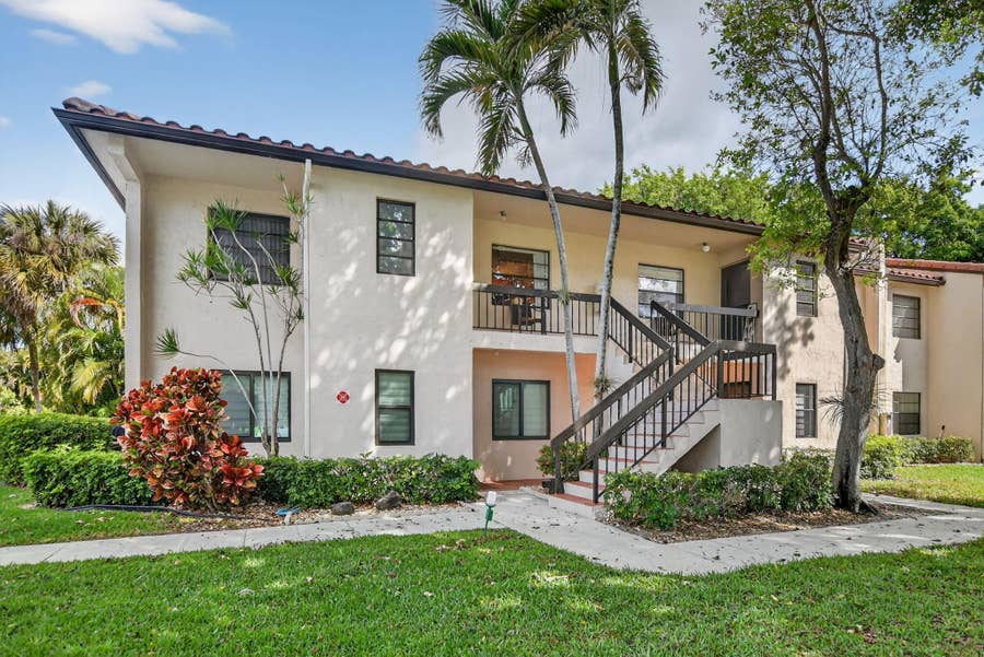 Property photo for 21501 Juego Circle, #29 F, Boca Raton, FL