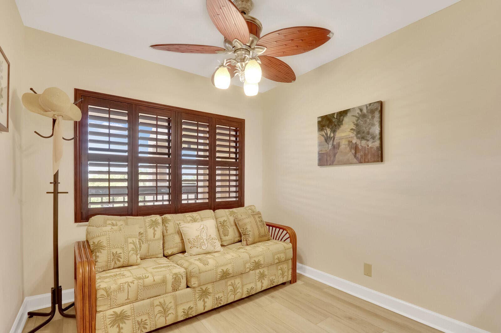 1055 Ocean Drive, #403, Juno Beach, Juno Beach, FL 33408 26_Image_15_mls