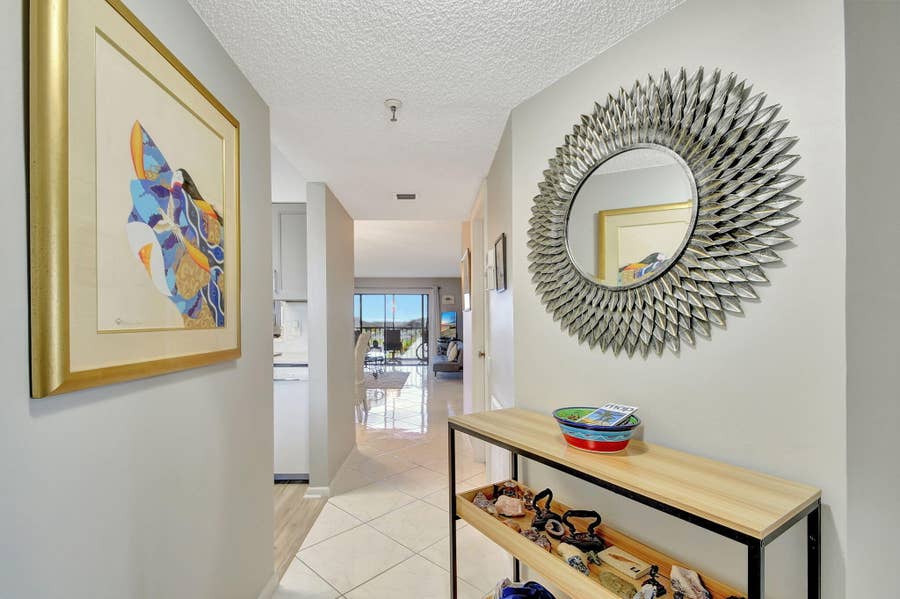 Property photo for 6866 Huntington Lane, #508, Delray Beach, FL